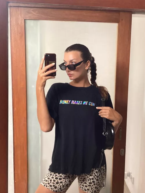 Do you like my shirt? lol by TheLegendOfChloeXo