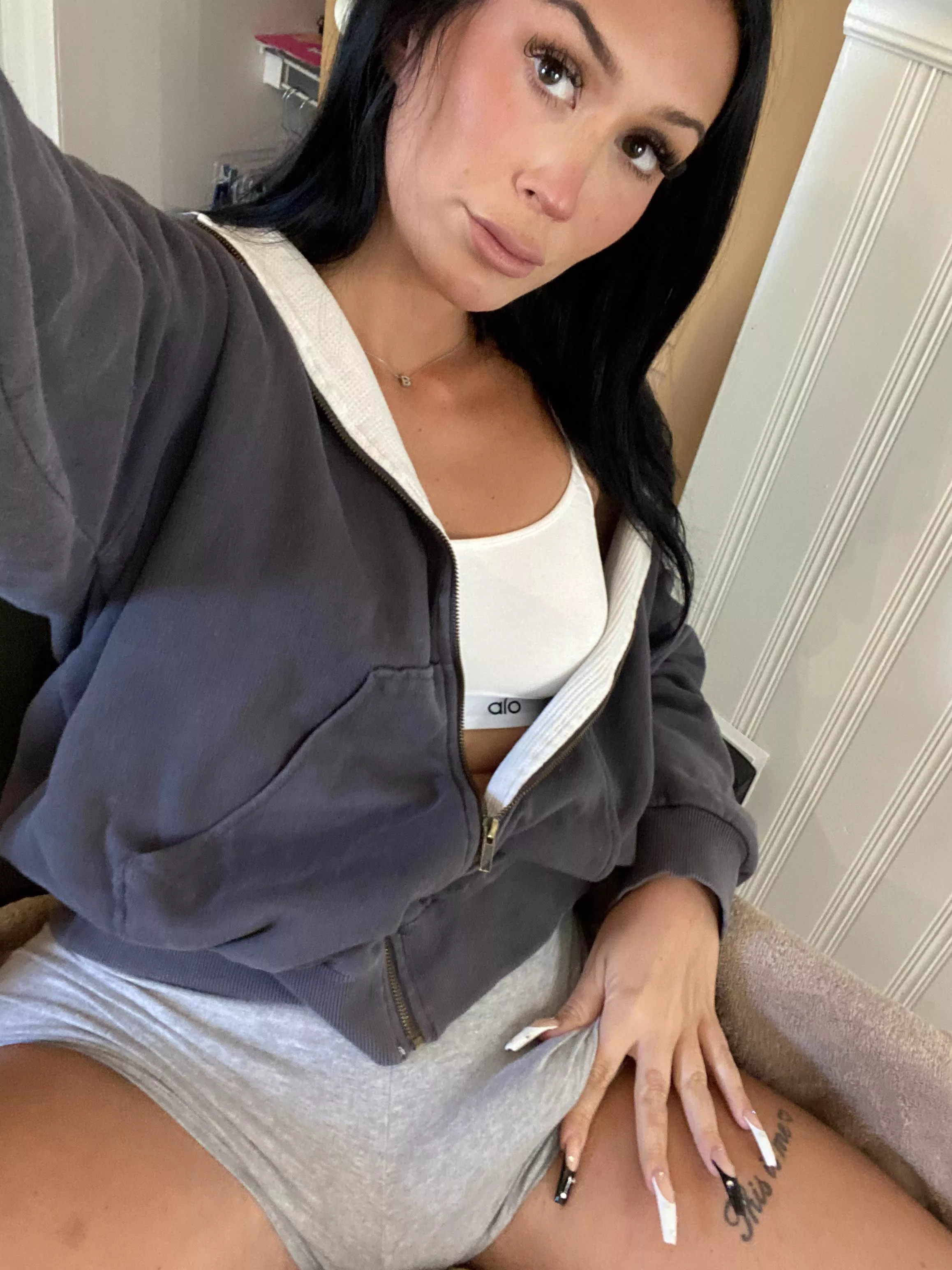 Do you like my shorts? posted by Transand22