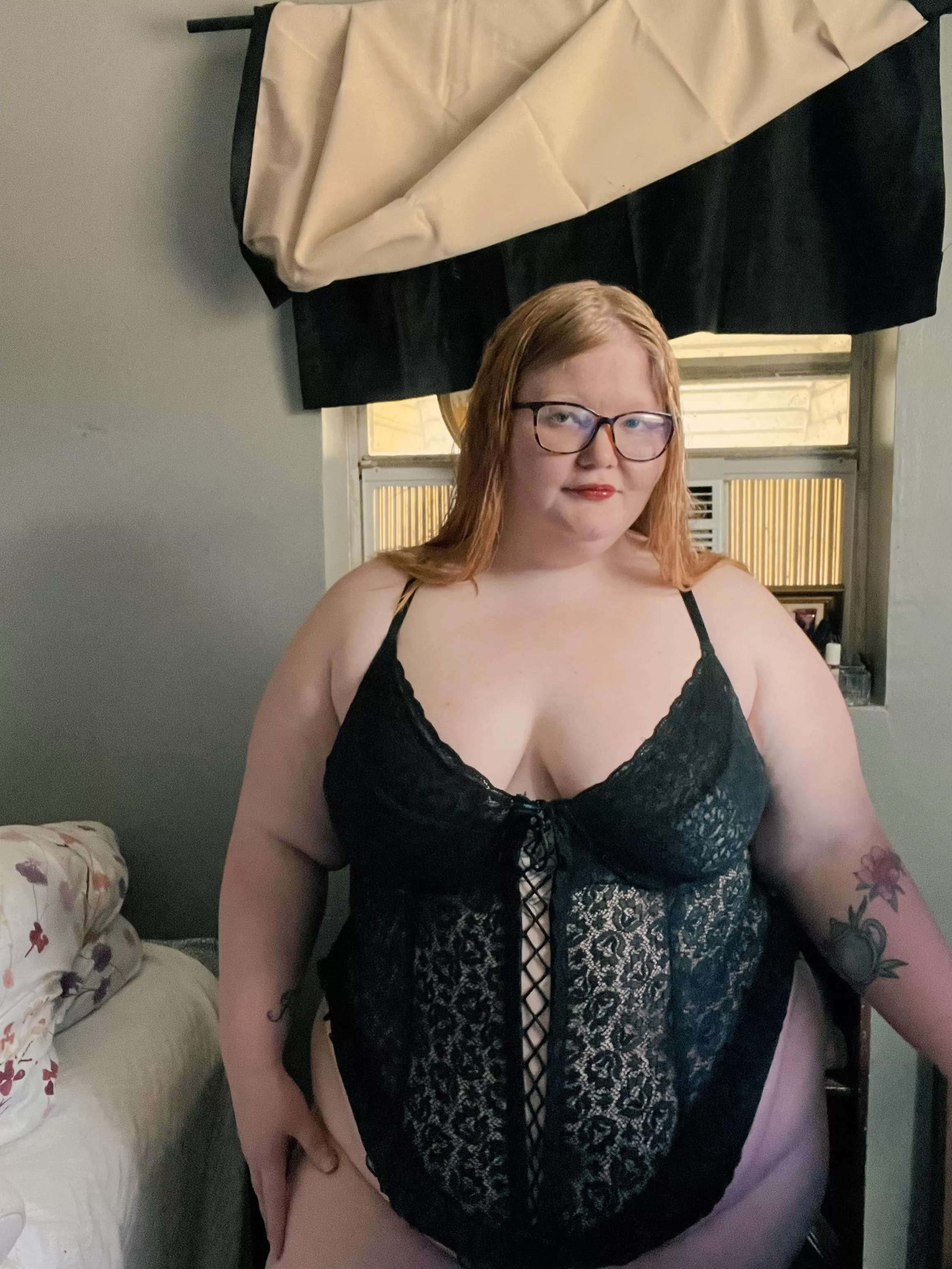 Do you like my vintage lingerie? posted by chubby_hannah