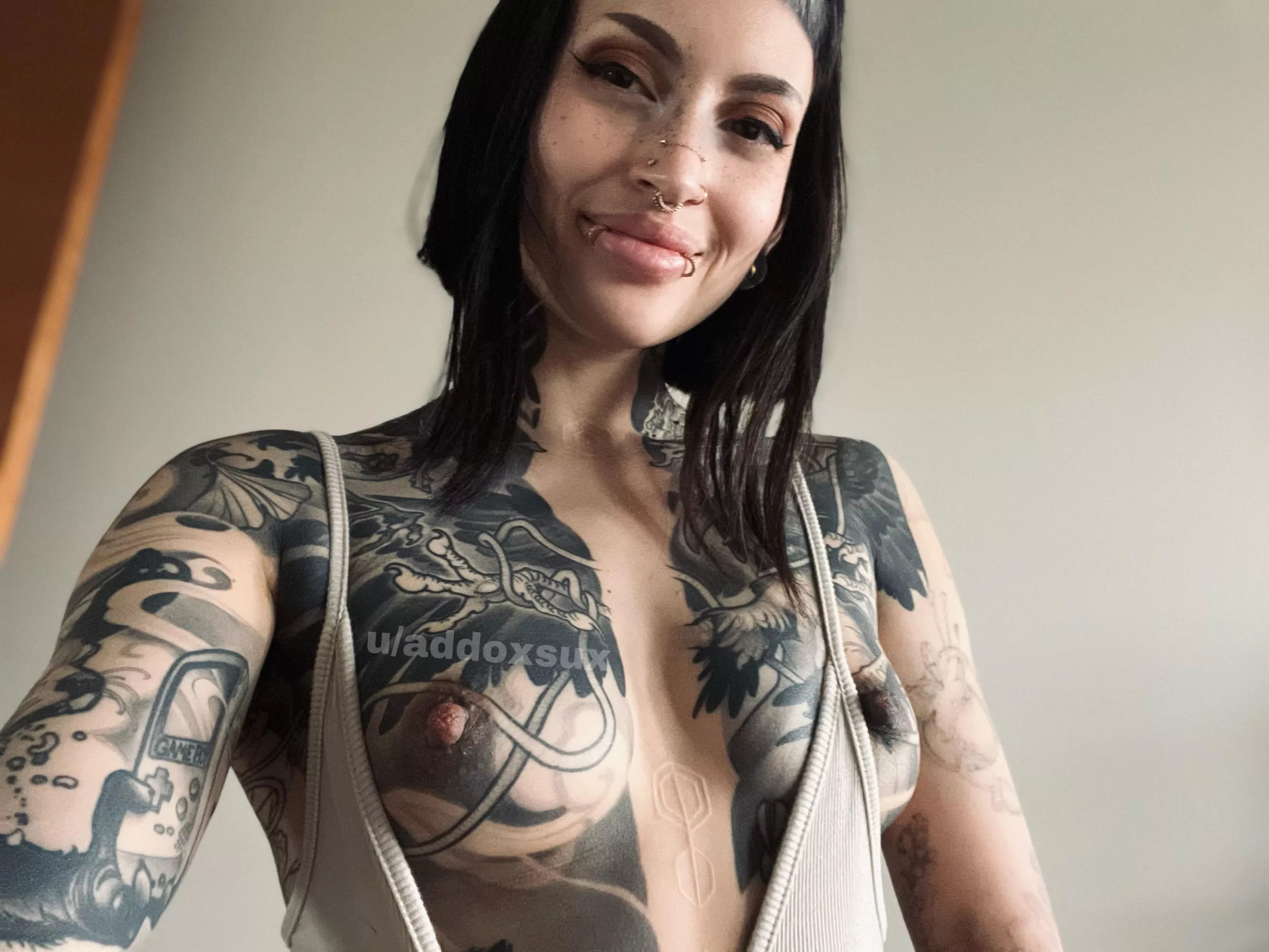 do you like perky petite tits? posted by Addoxsux