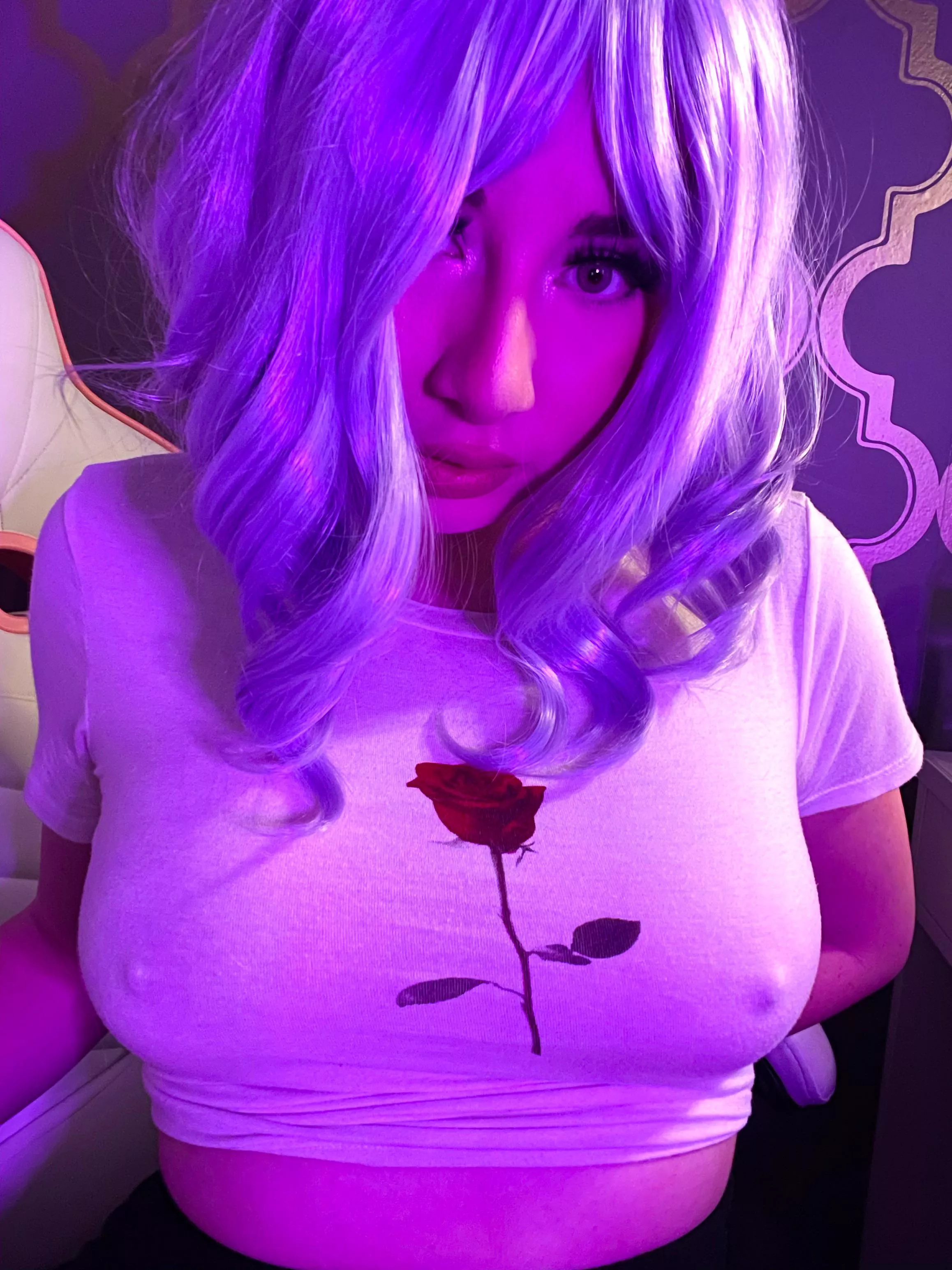 Do you like RBG boobs?😙 posted by laguna_peach