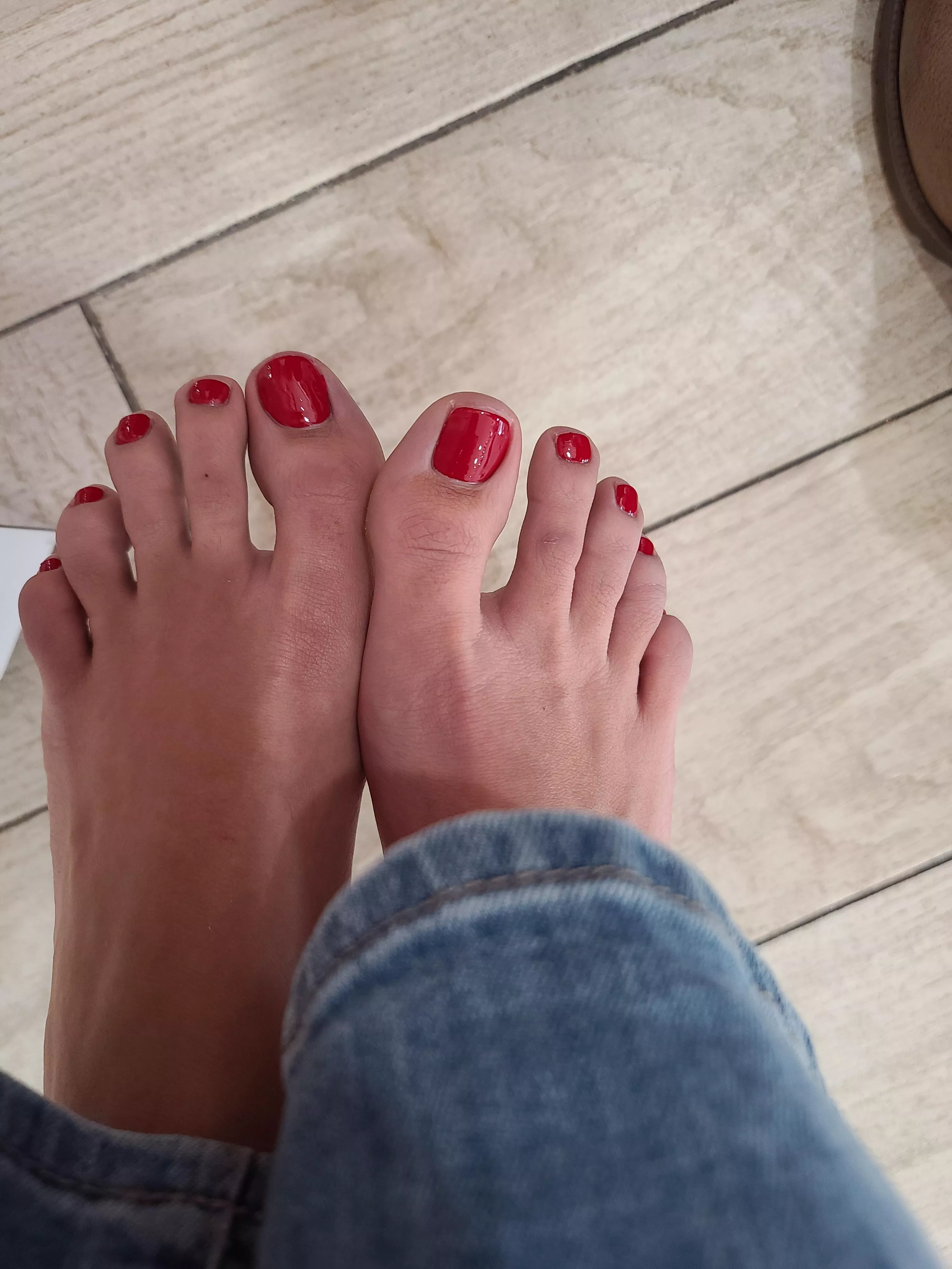 Do you like red pedicures? posted by shann_nnanigans