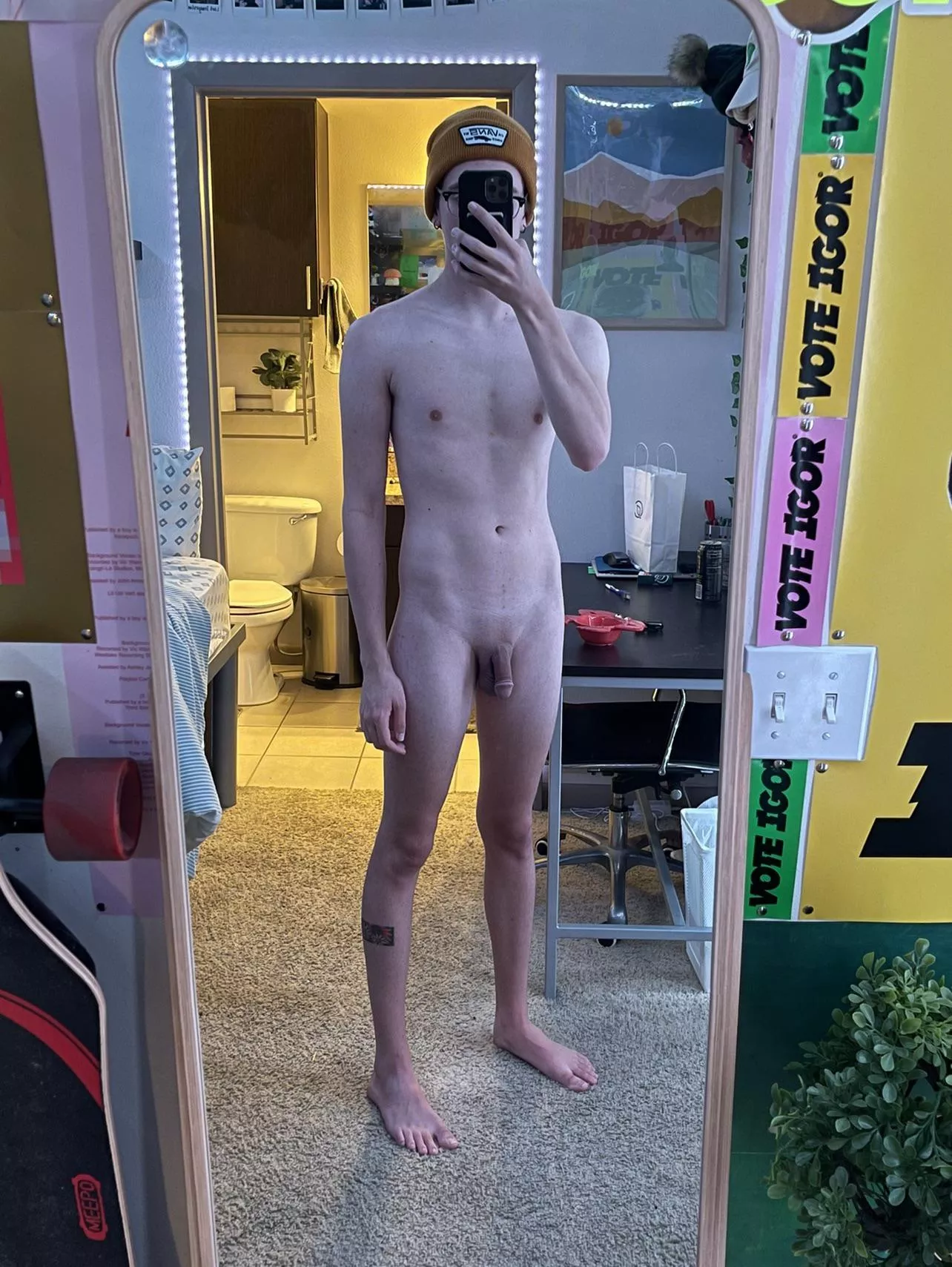 Do you like soft cock? :) posted by Oliverslloyd