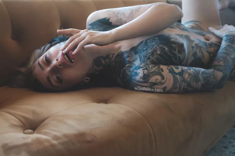 Do you like tattooed cuties? by Addoxsux