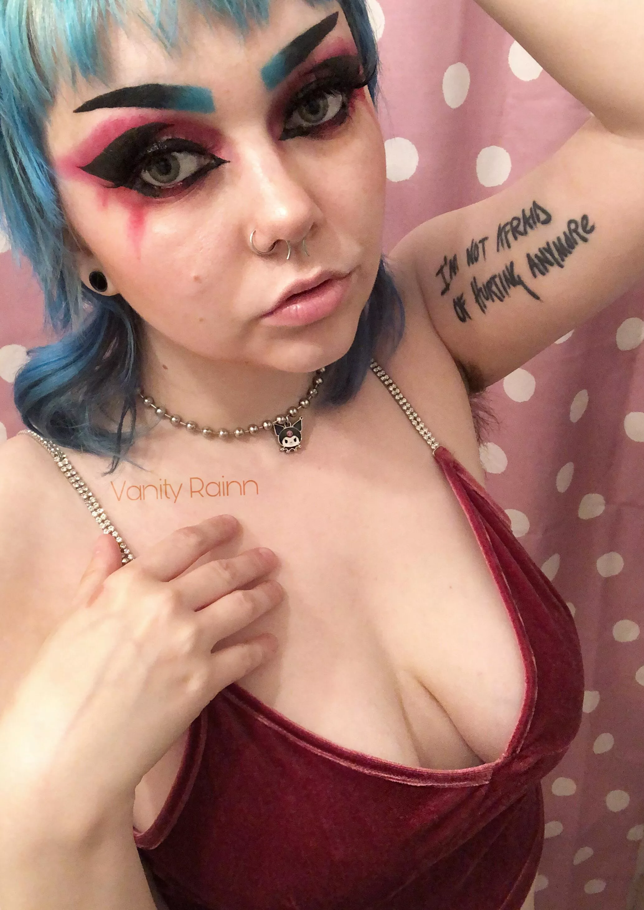 do you like the blue? posted by shinykuromi