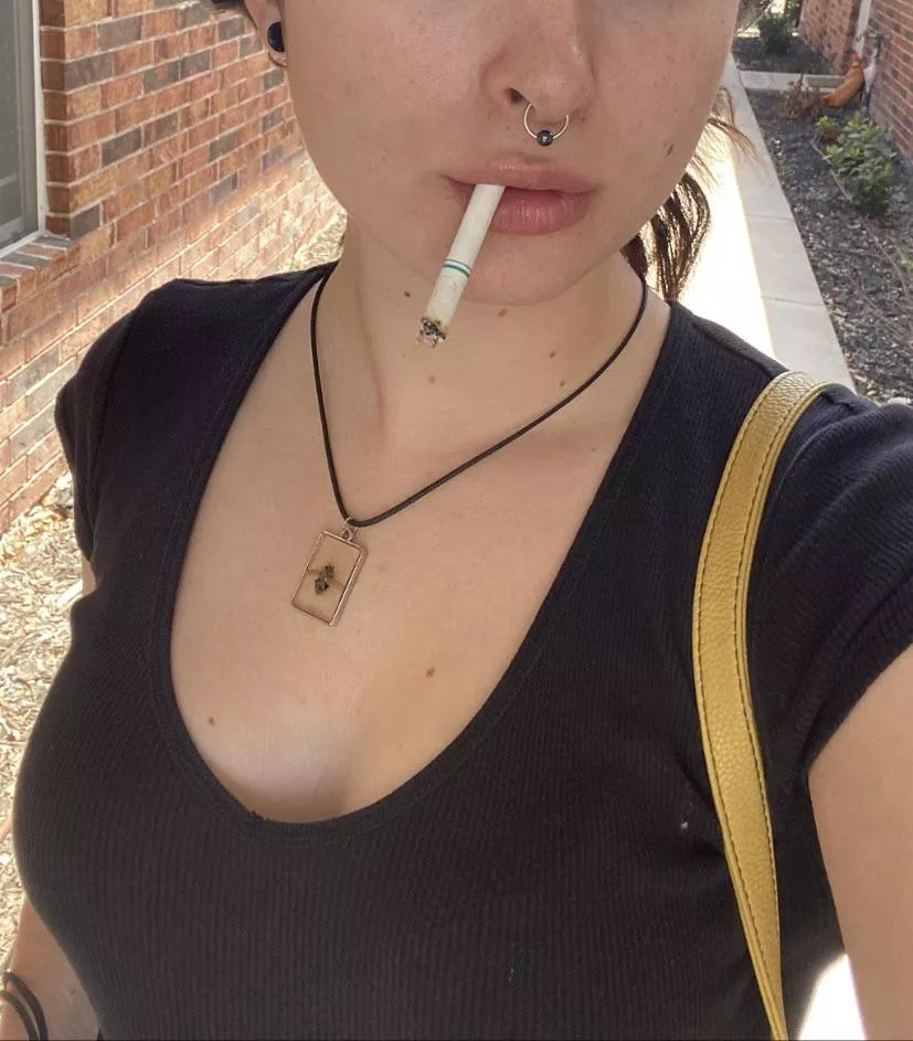 Do you like the way my lips wrap around my cigarettes? posted by One_Draft_4295