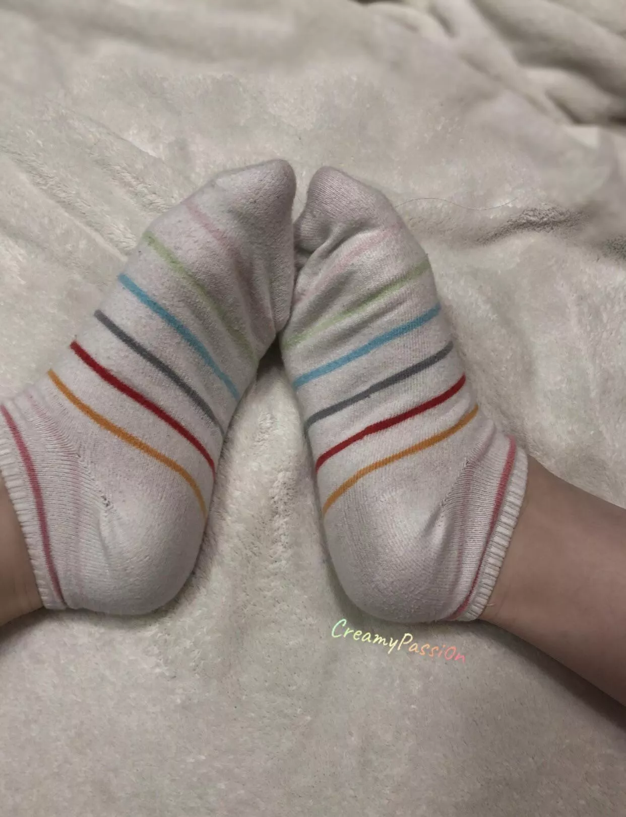 Do you like these? I’ve worn them all day posted by CreamyPassi0n