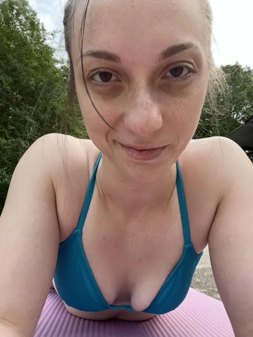 Do you like this shade of blue? 💙 by mama_h55