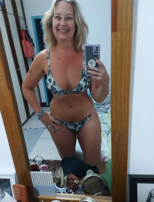 Do you like unwrapping gifts? There's one here waiting for you by onlymels18