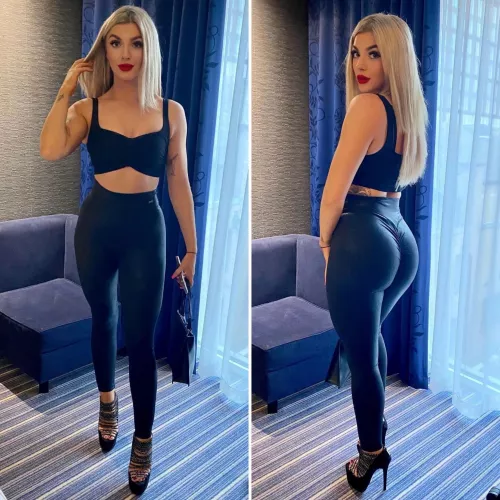 Do you prefer me from the front or the back? by Bethvolio_extras