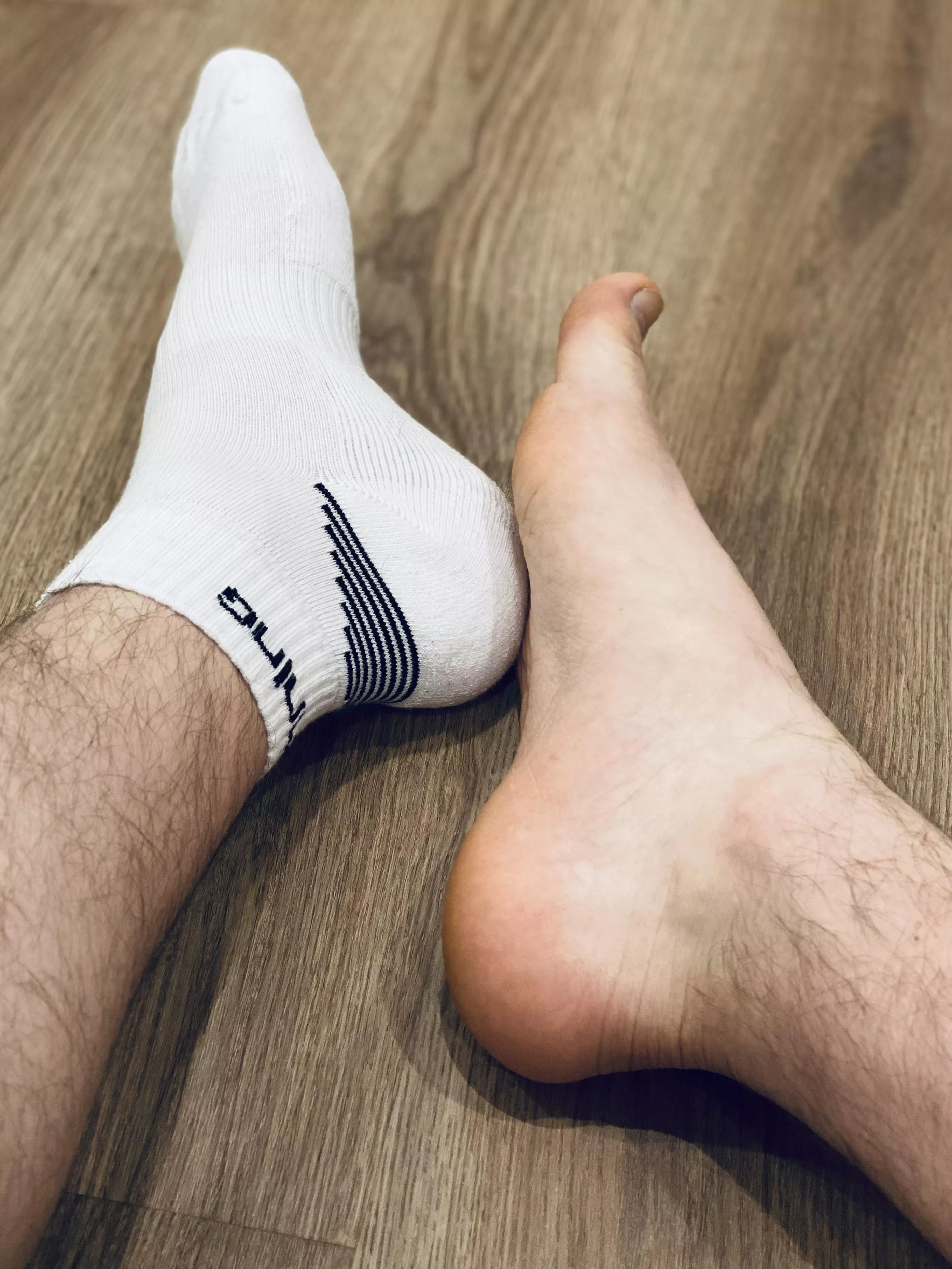 Do you prefer socks or bare feet? posted by andysfeet