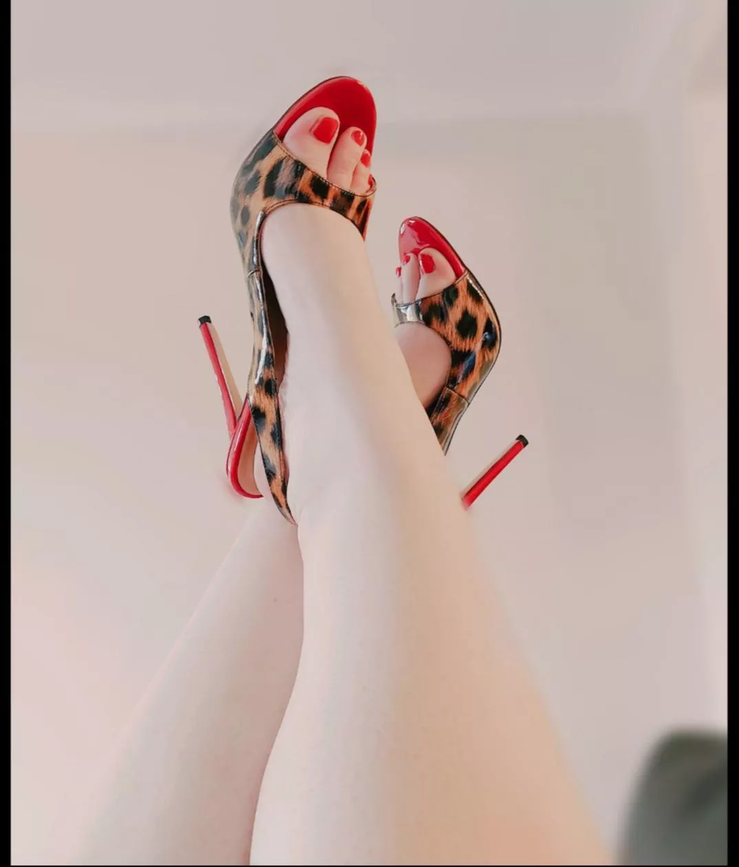 do you prefer these or my last post? posted by hannabanana5pd