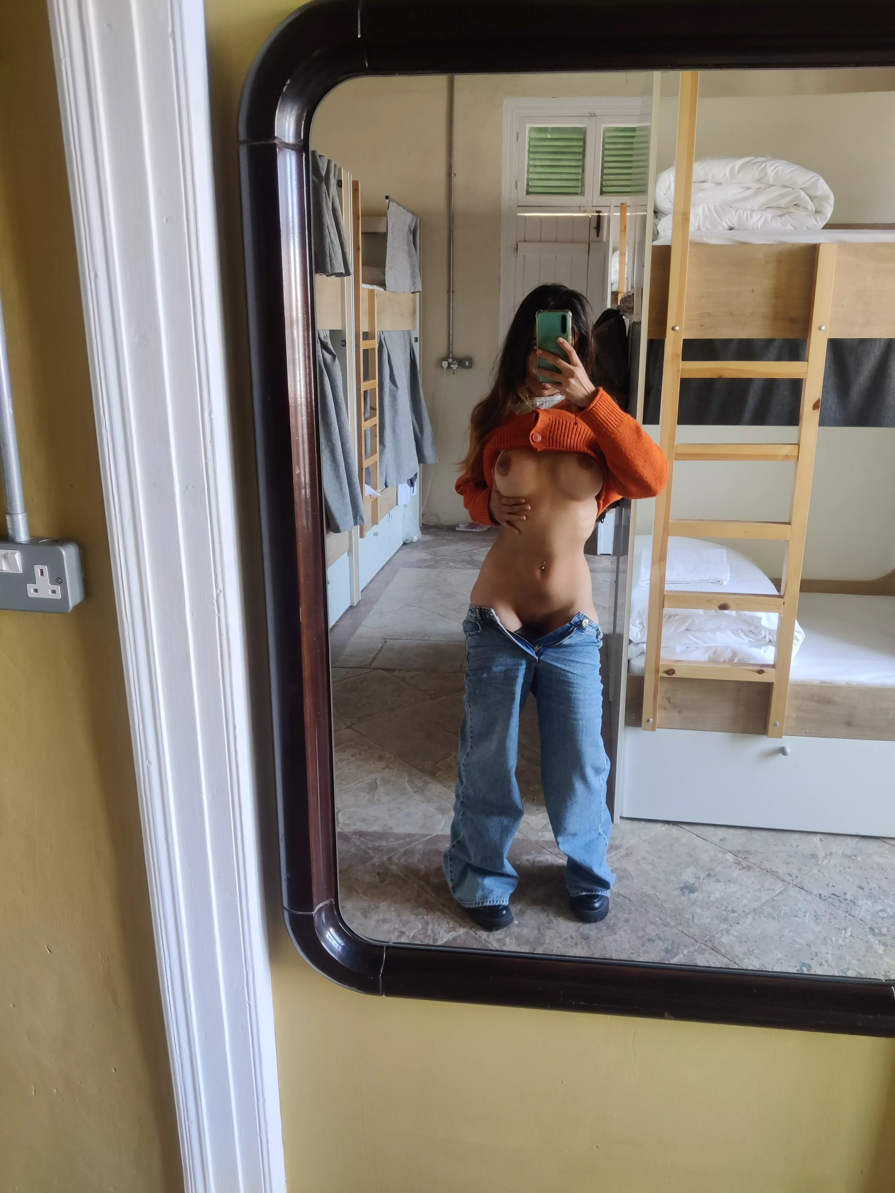 Do you remember the best orgasm you’ve ever had? [F][OC] posted by nalipa