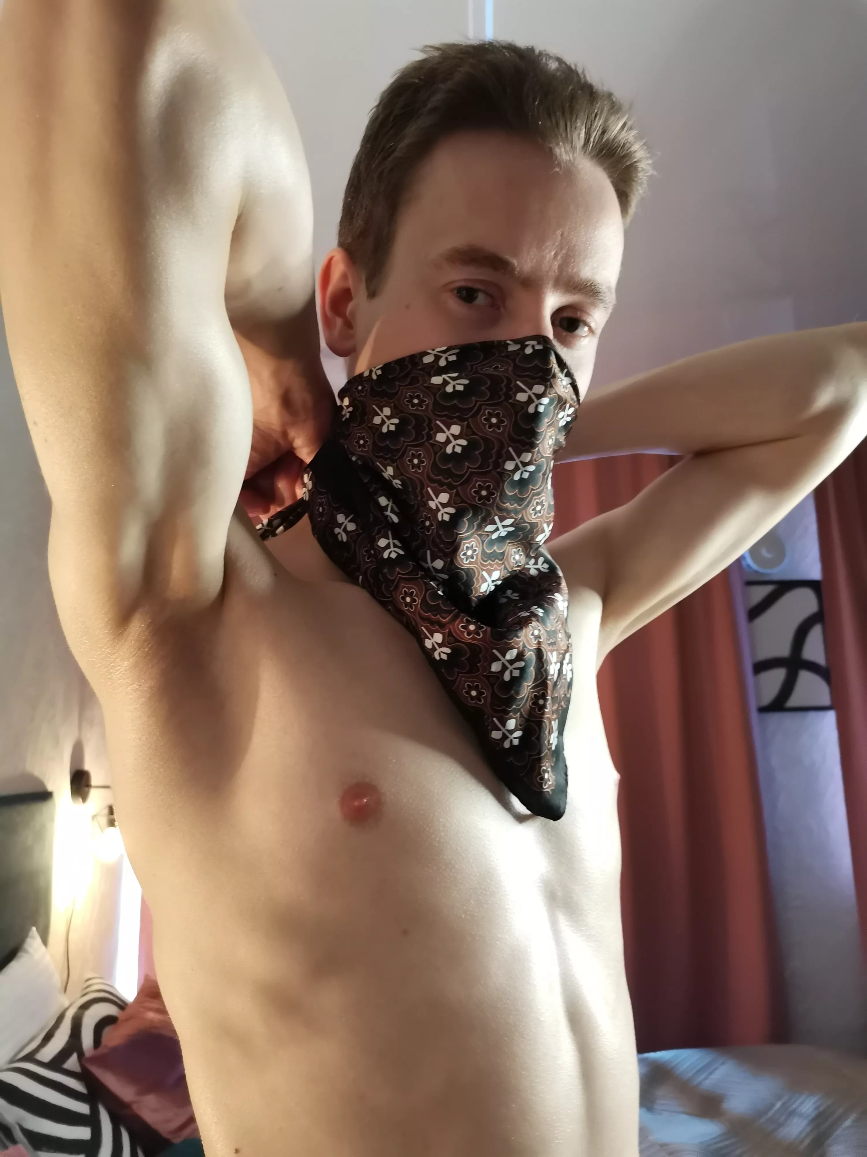 Do you smell her? posted by GentleAlexLove