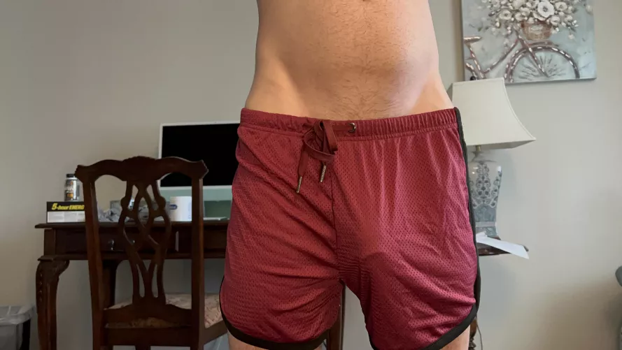 Do you think anyone at the gym noticed? by Dudely9378