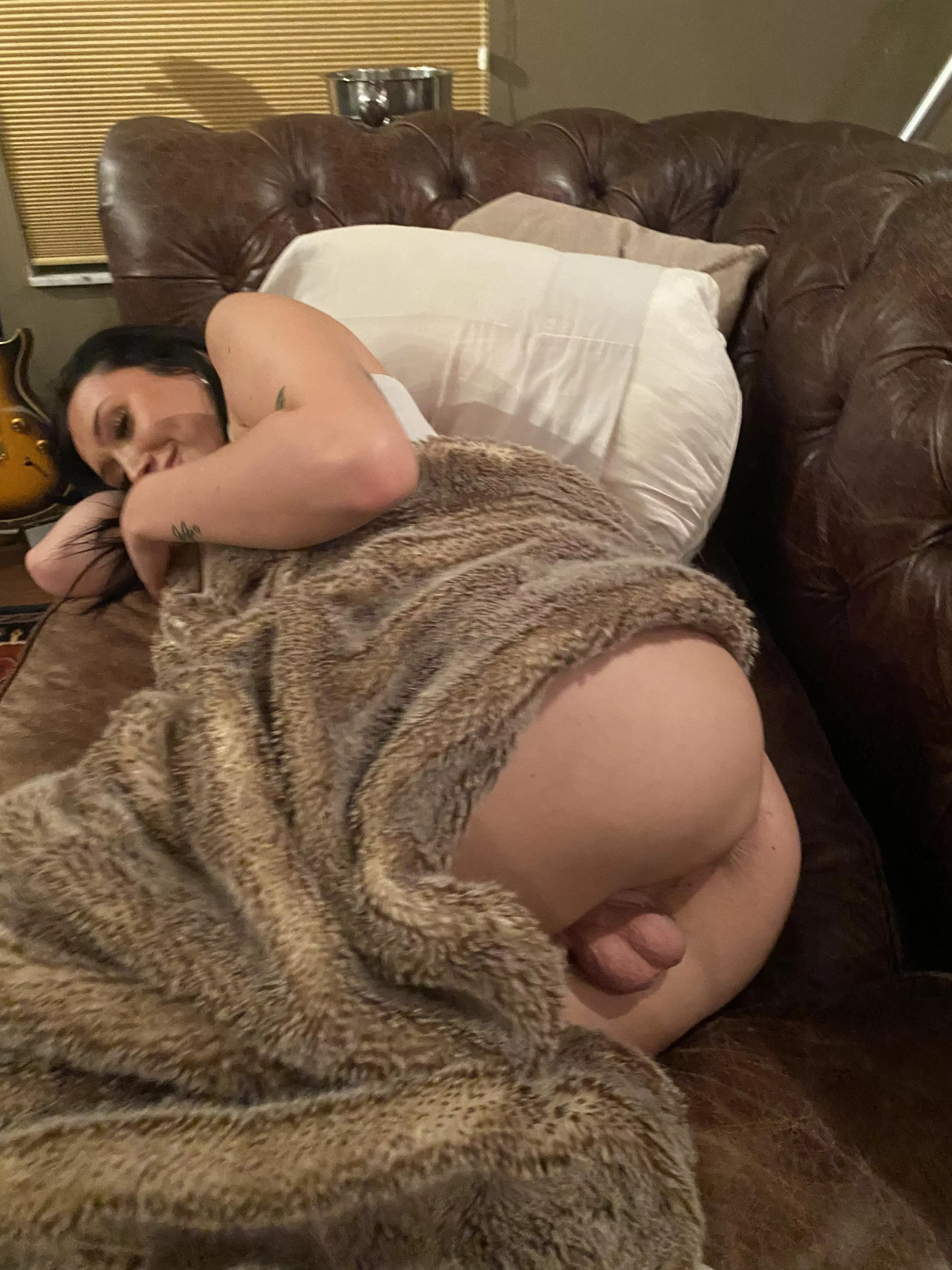 Do you think my balls look pretty? posted by Transand22