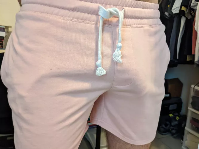 Do you think my friend will notice if I meet him like this? by throwawayamp10