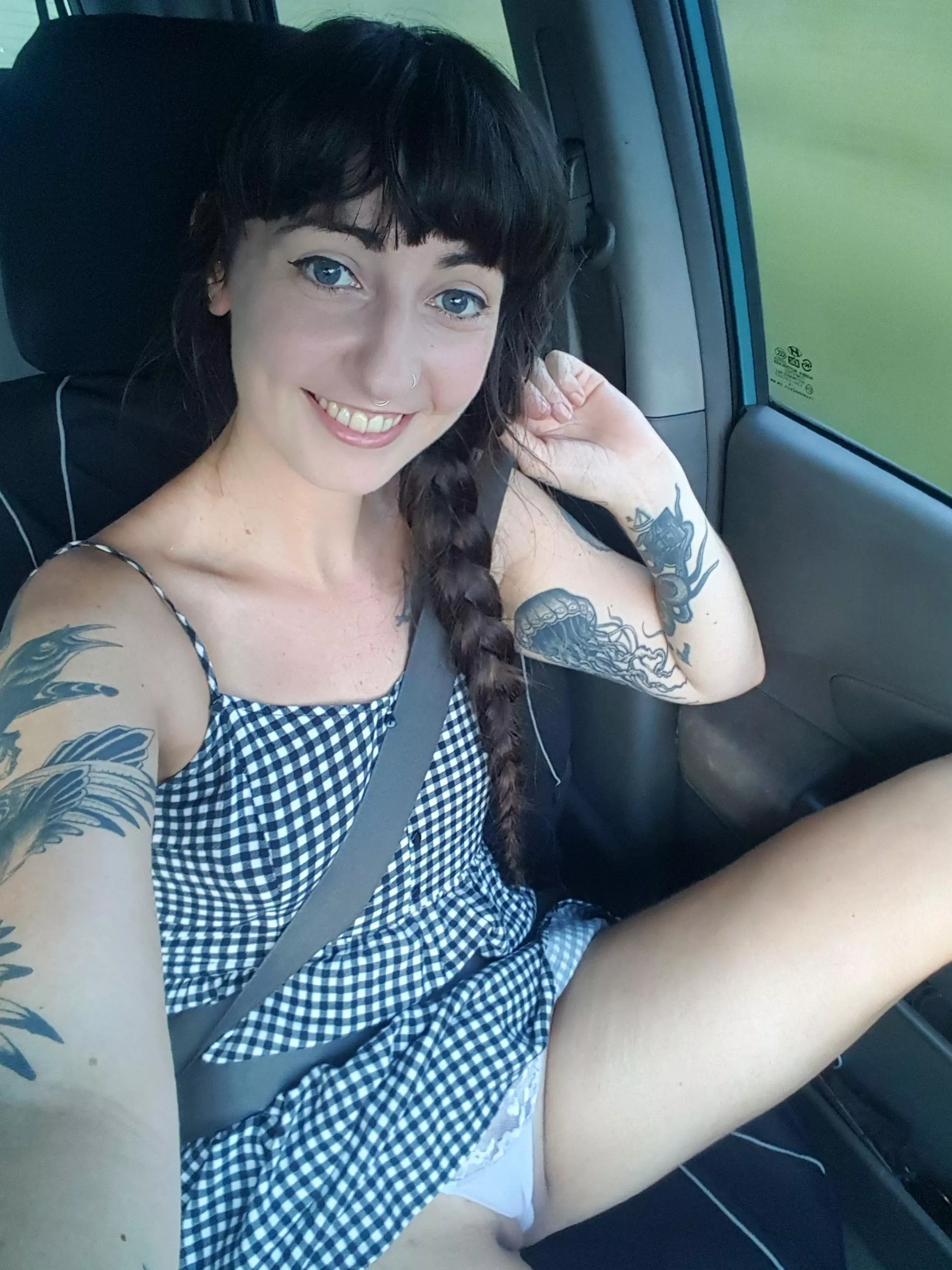 Do you think my panties are too tight? posted by Scarlet-is-here