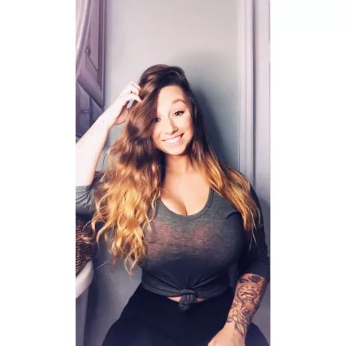 Do you think she tries to hide? by ultrxcriticxl