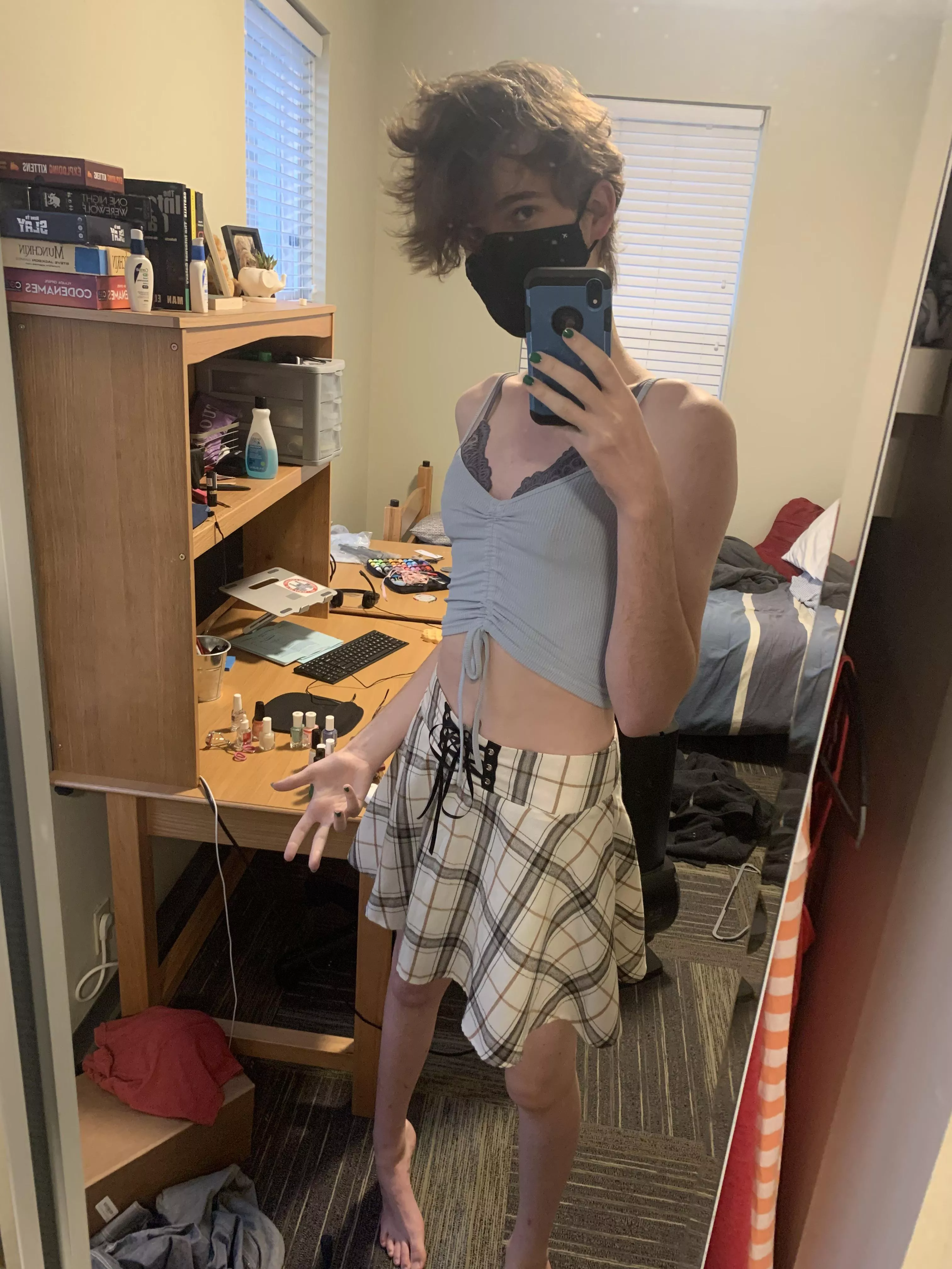 Do you think the outfit works? posted by Femboy-0998
