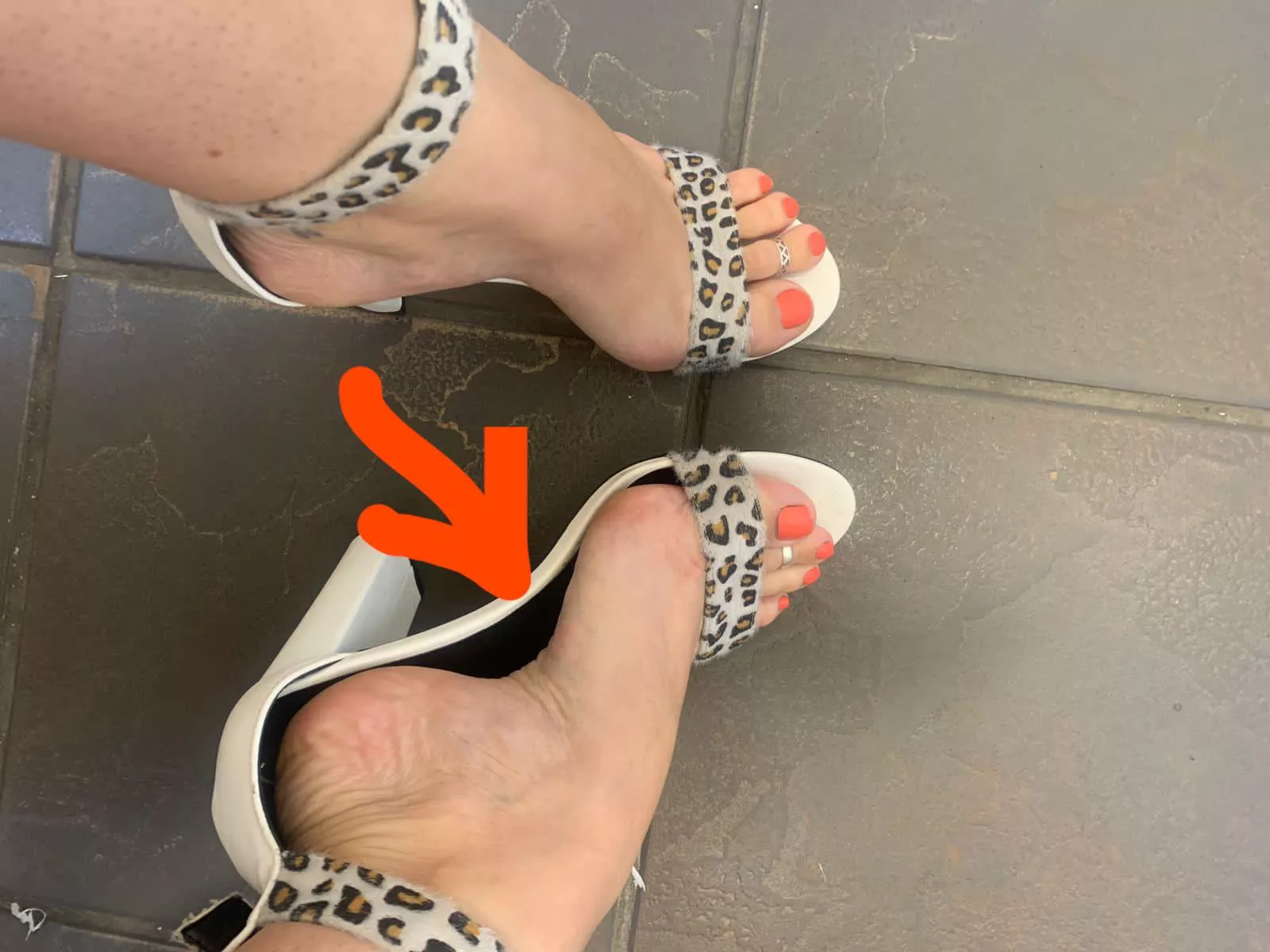 Do you think you could squeeze yourself in the gap my high arches left for your 🍆 posted by jemimathicc