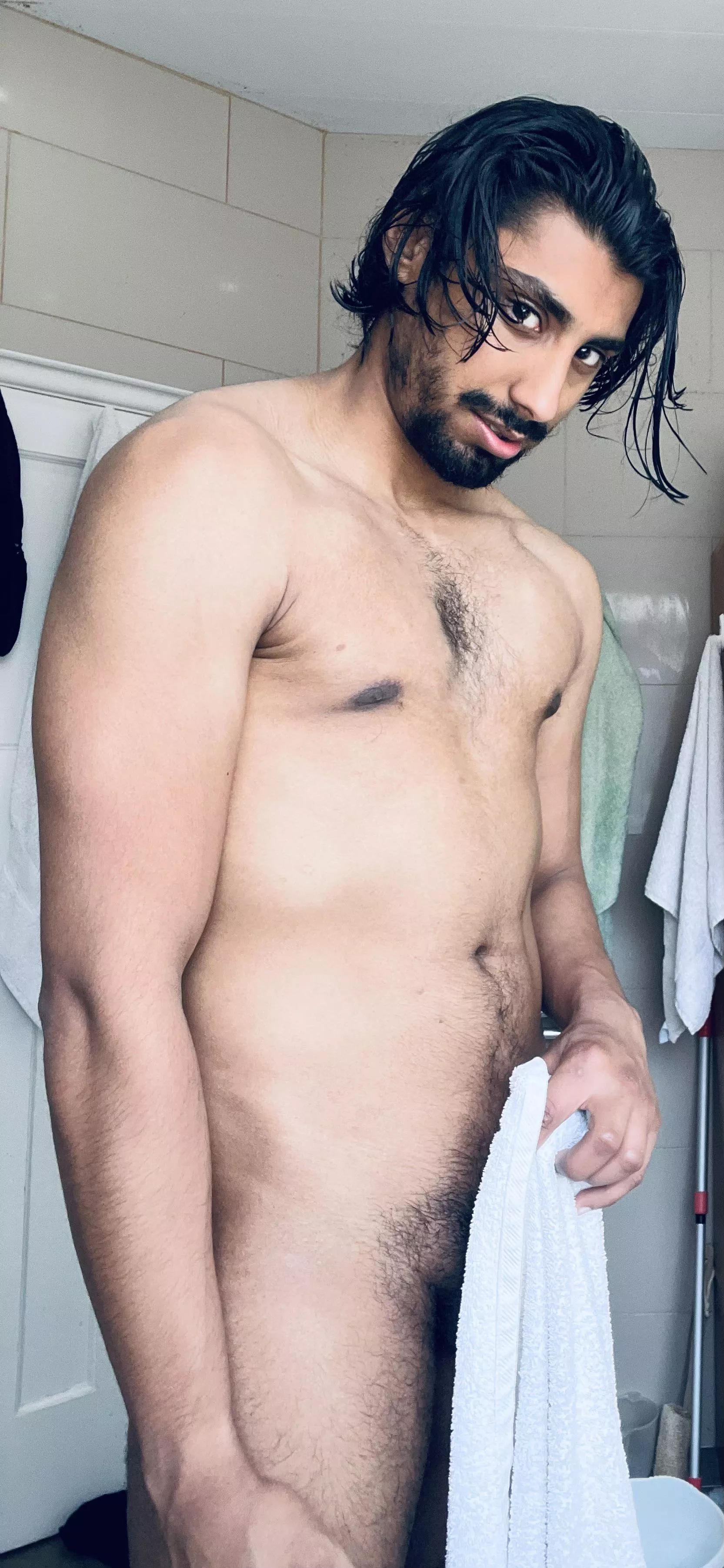 Do you want me to drop the towel posted by Brownfudge27