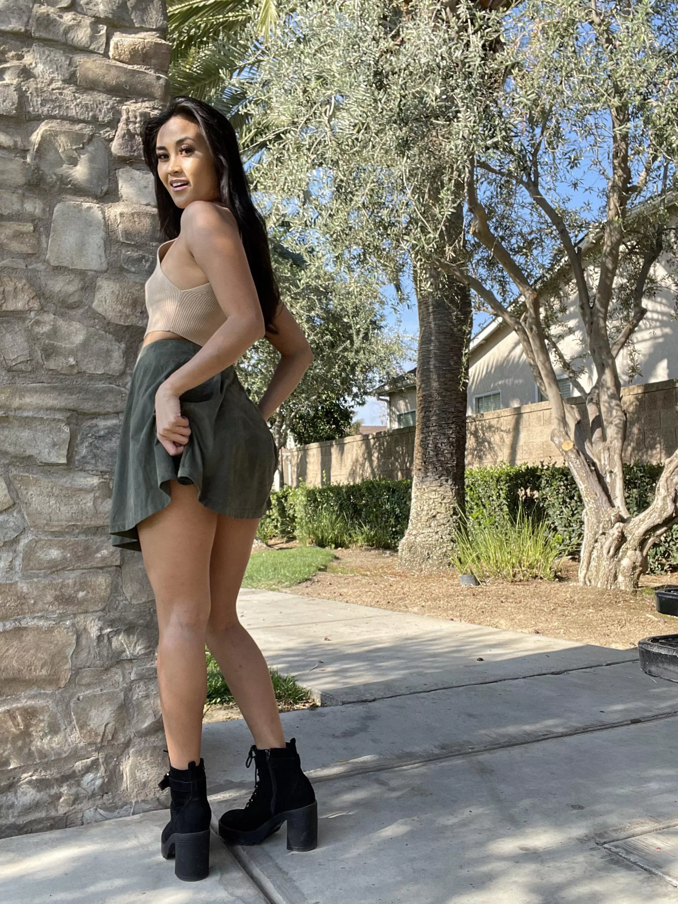 Do you want me to open my legs for you?😜😈 posted by sunshinesinababy