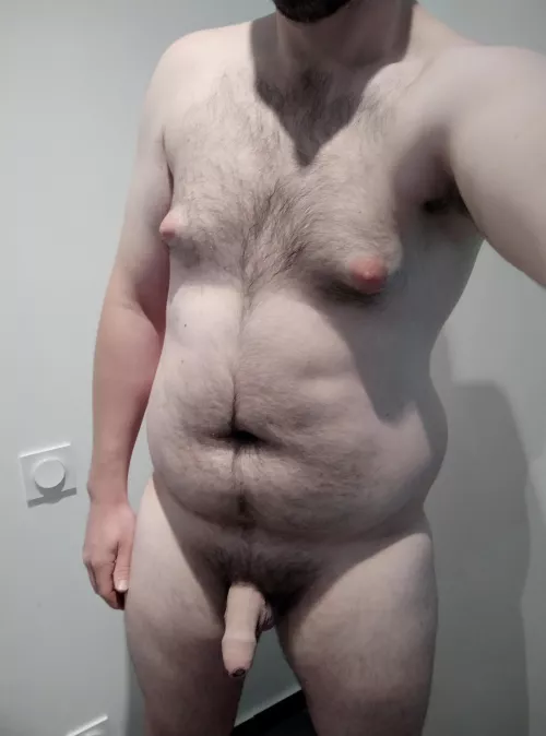 Do you want play and see more of me ? by Lucasyilo