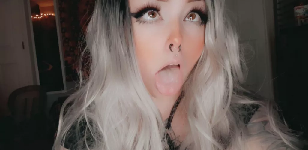 Do you want to ride this face? by k0nekoxo