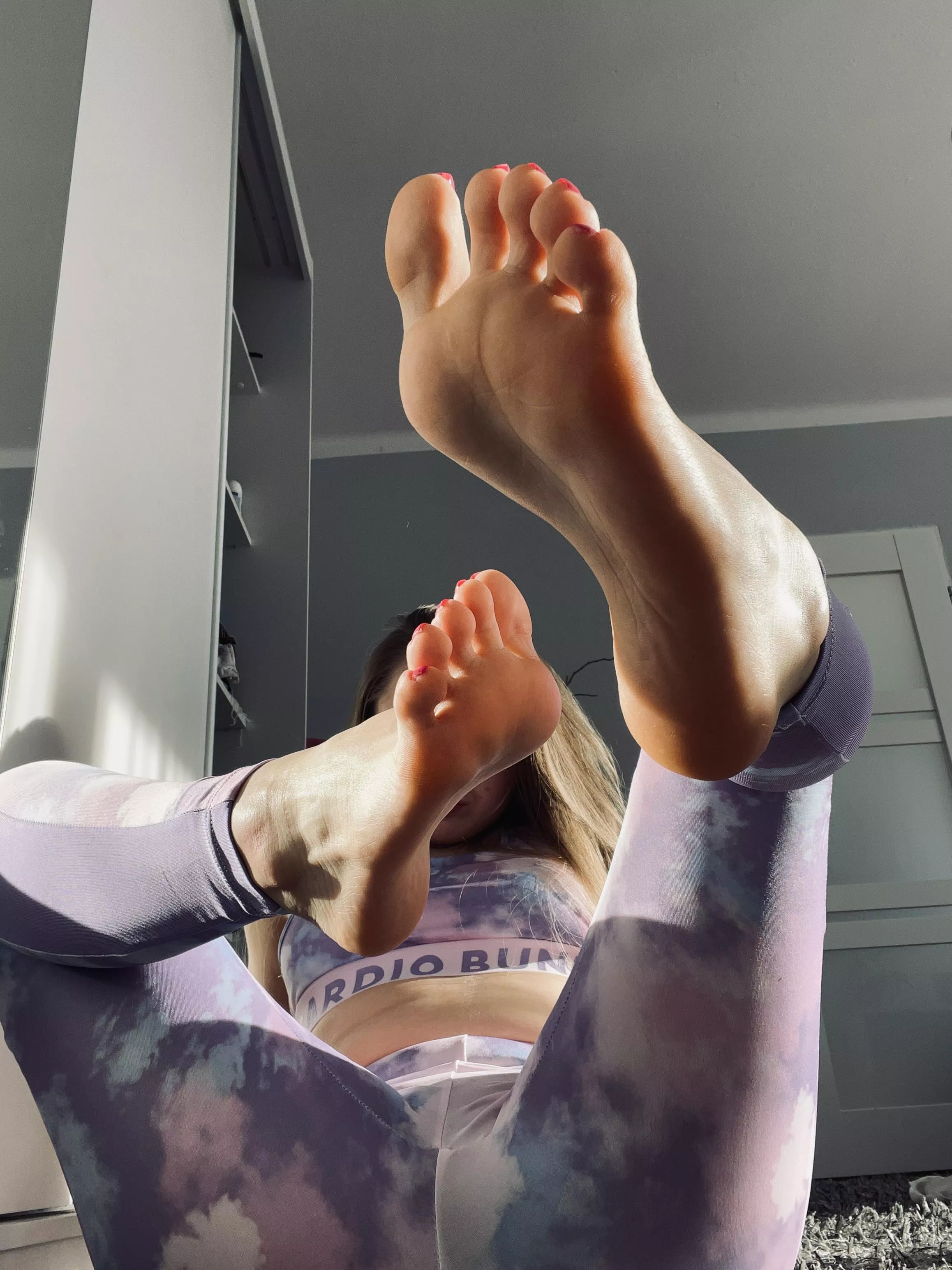 Do you want to touch my feet? 😇 posted by Livfeets