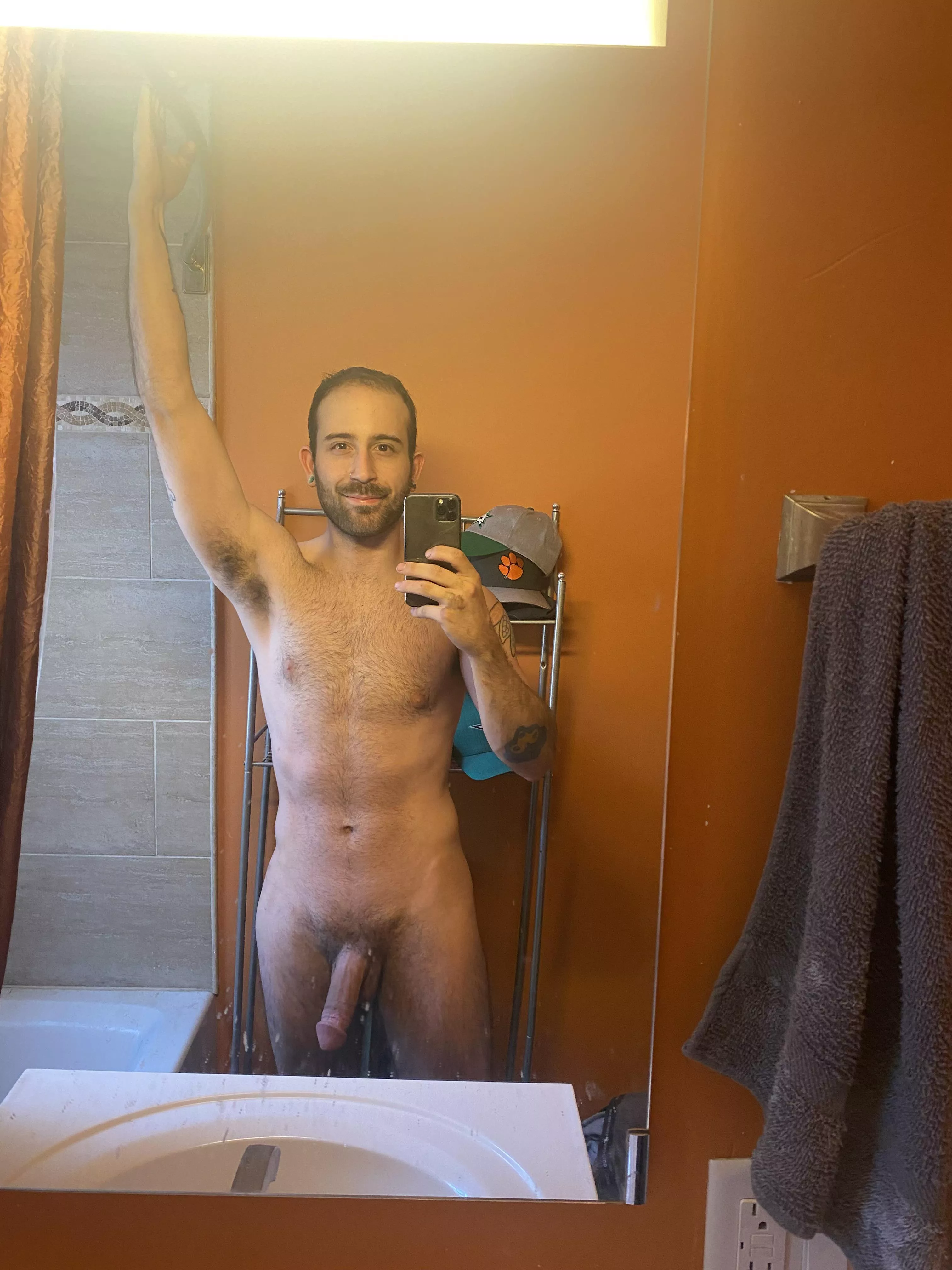 Does a thick dick make up for thinning hair? 🥺 posted by HeckinSad