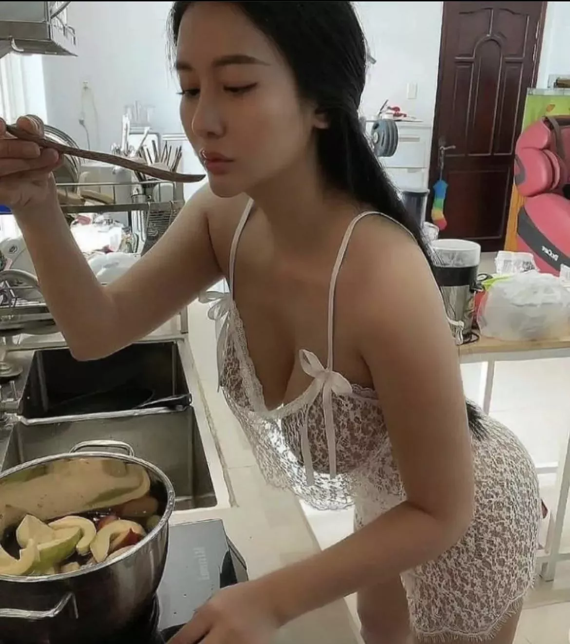 Does anyone know who this is? posted by Gordon2422