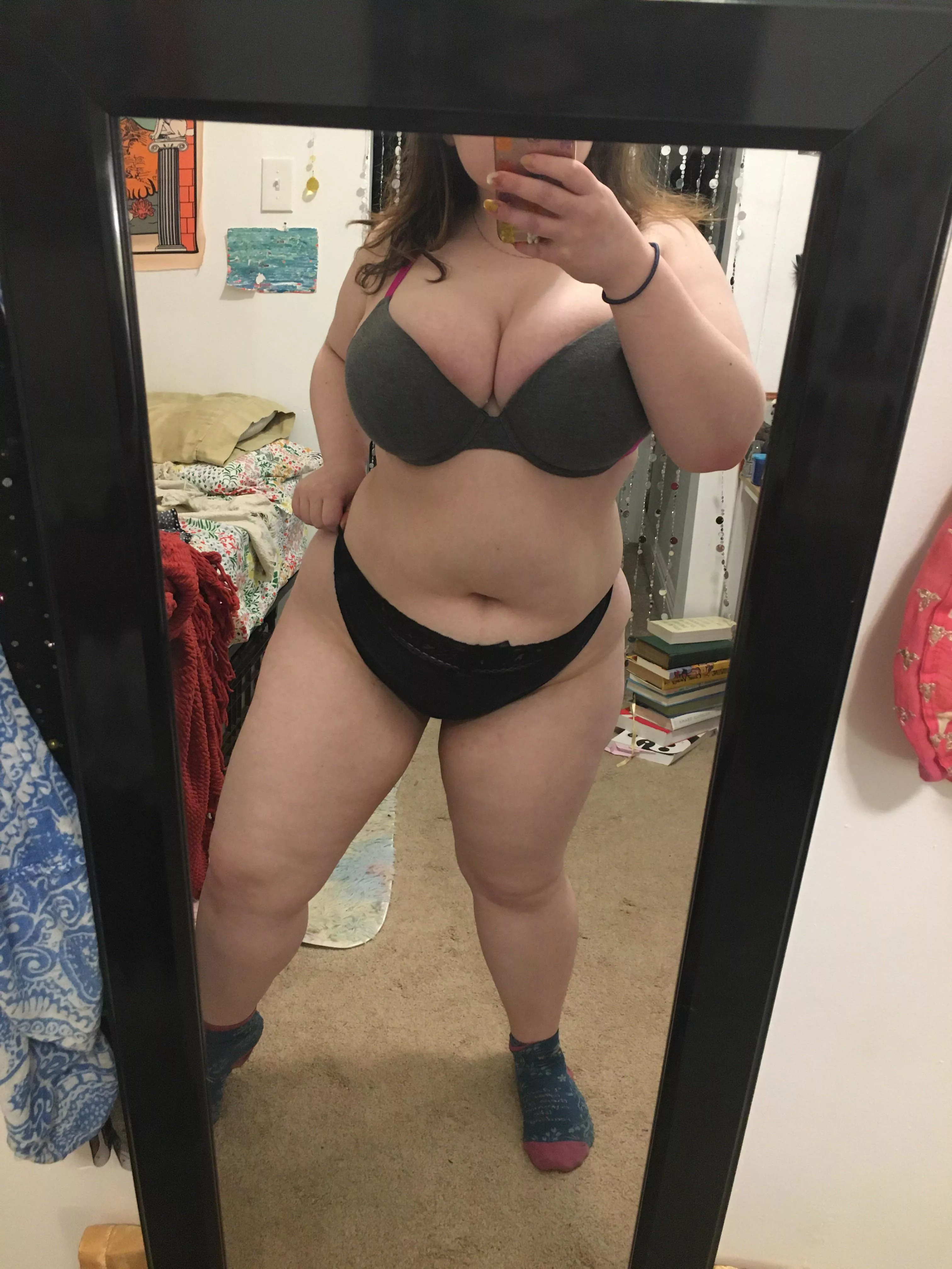 Does anyone like bigger girls? posted by Laciek4x