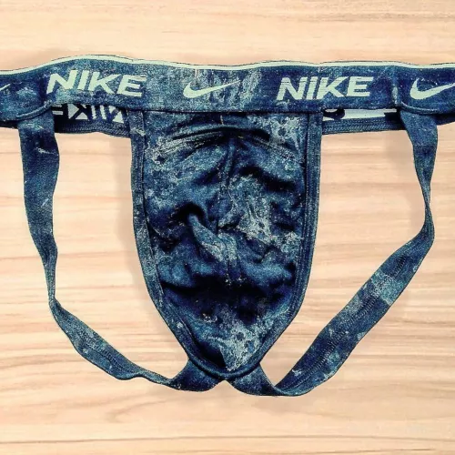 does anyone prefer their jockstraps well used?👃 by cumragmask