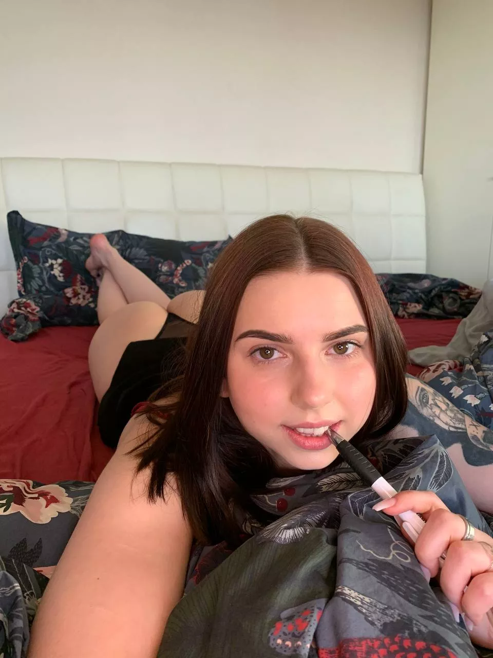 Does daddy like what he sees?;) posted by jilxoxo