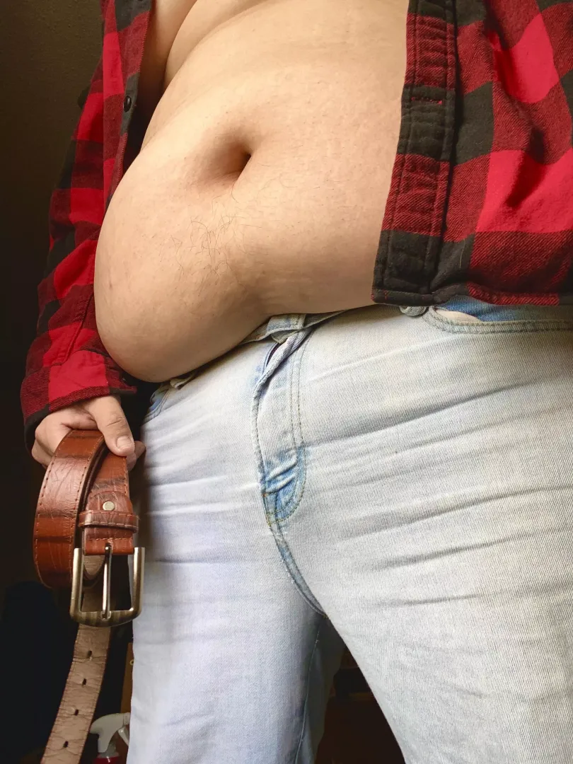 Does Daddy look soft? posted by Chubbiboiboi