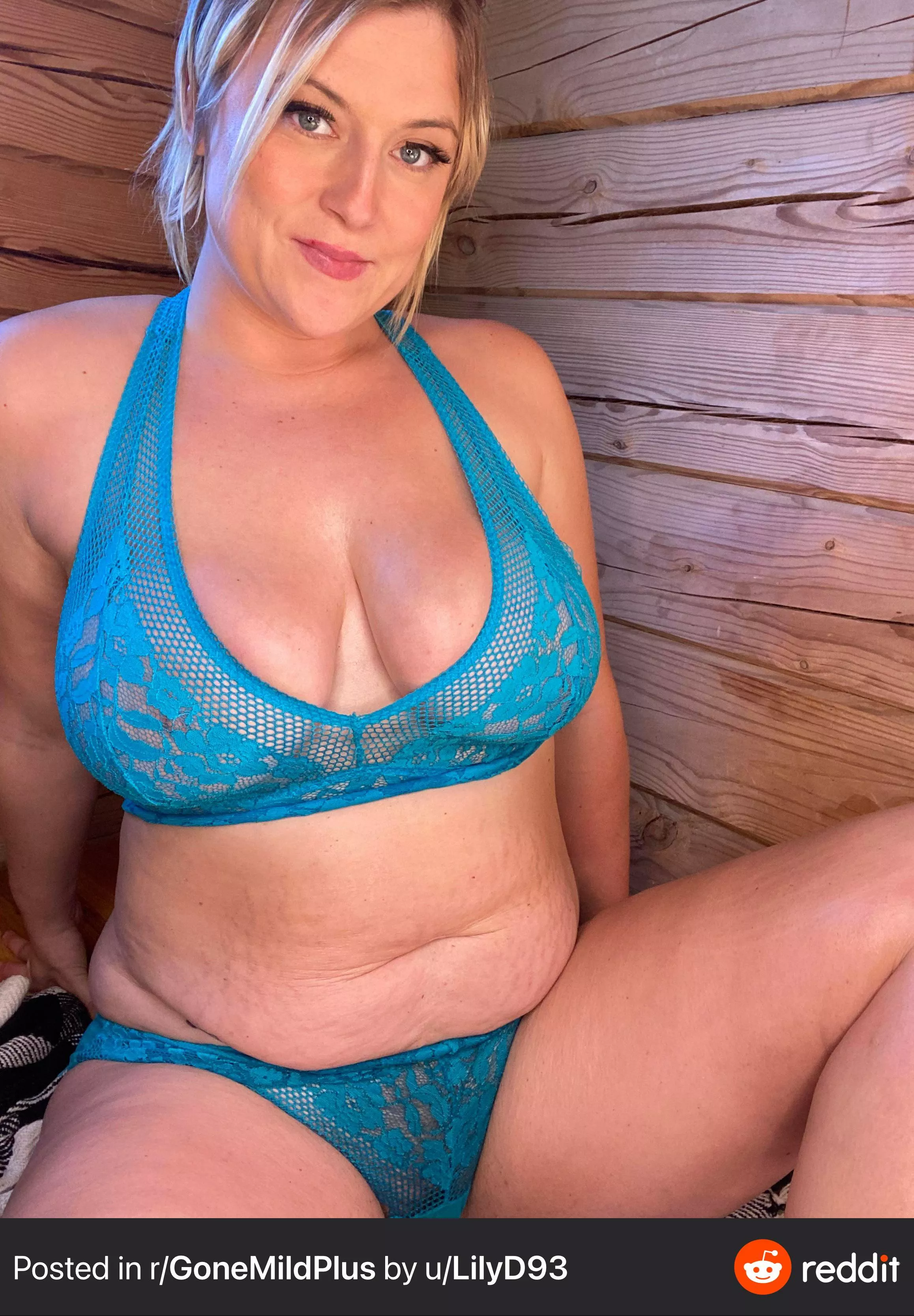 Does my body turn you on? posted by LilyD93