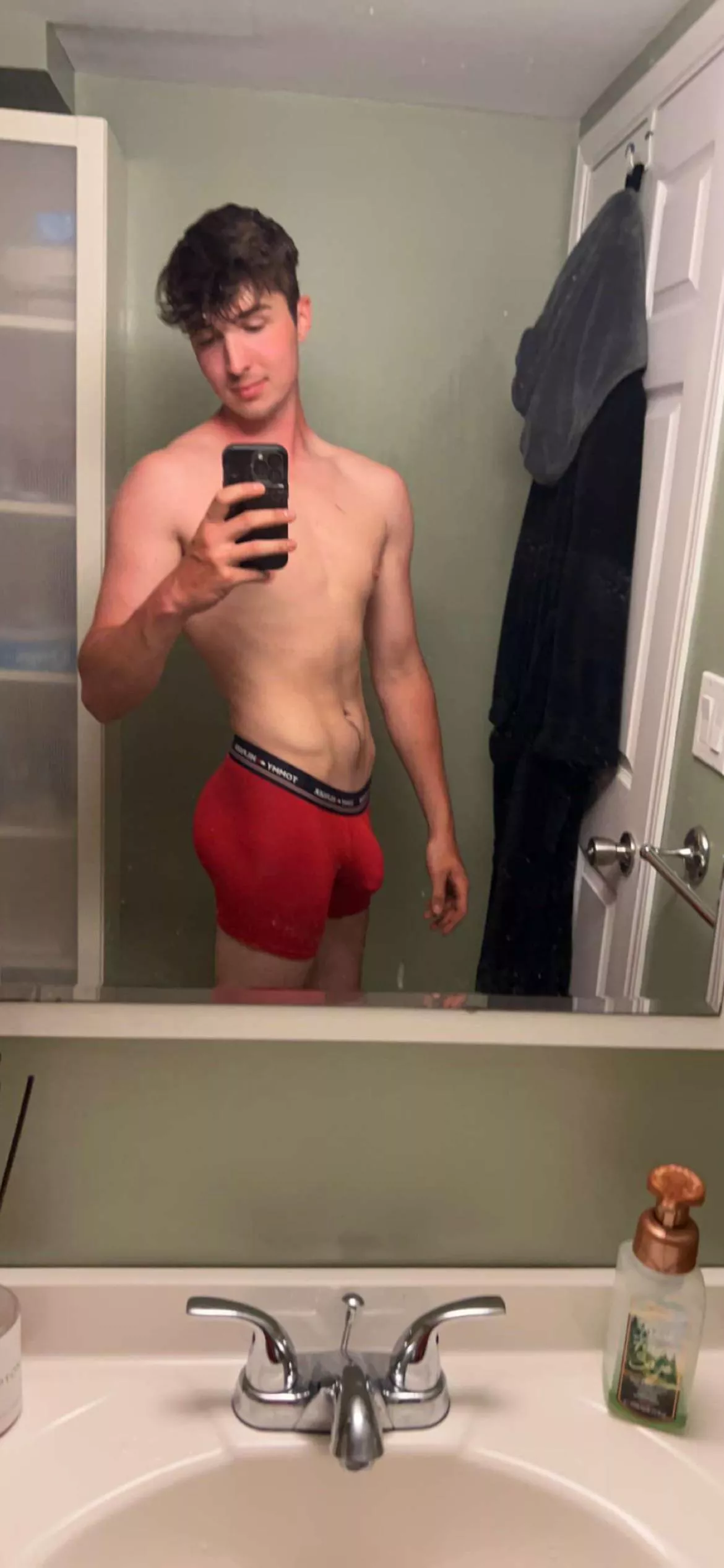 Does my bulge catch your attention? posted by sadboycad