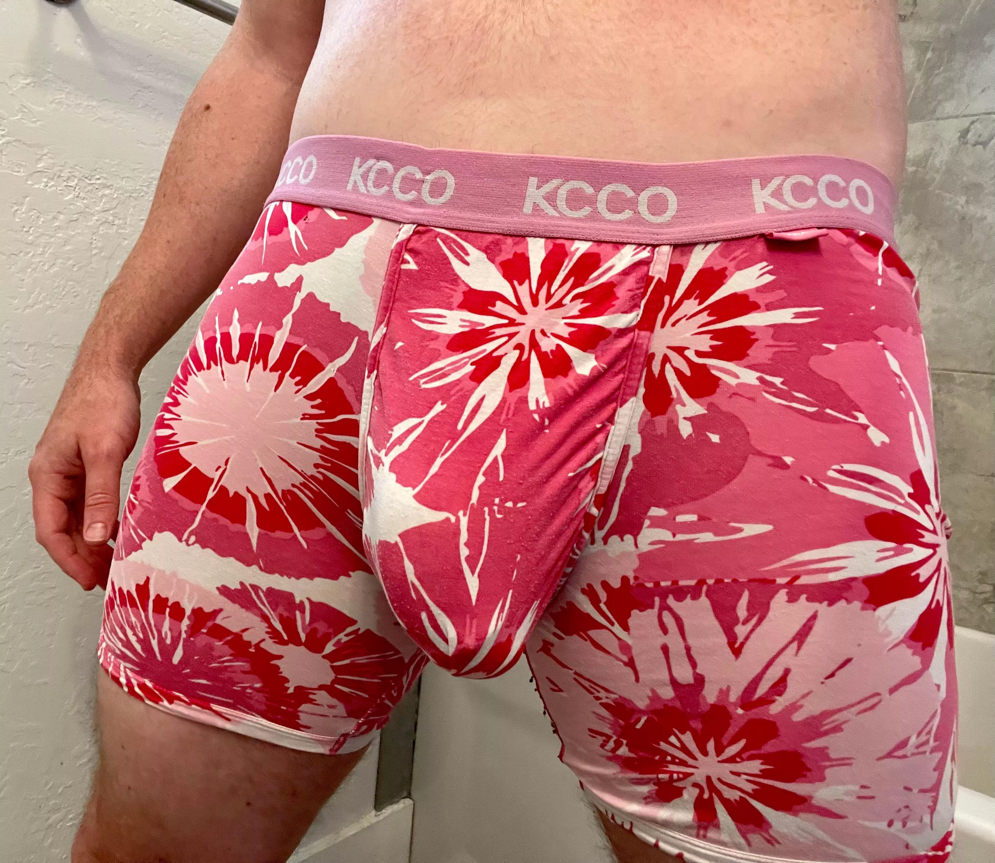 Does the color pink make my dick look fat? posted by tryme30