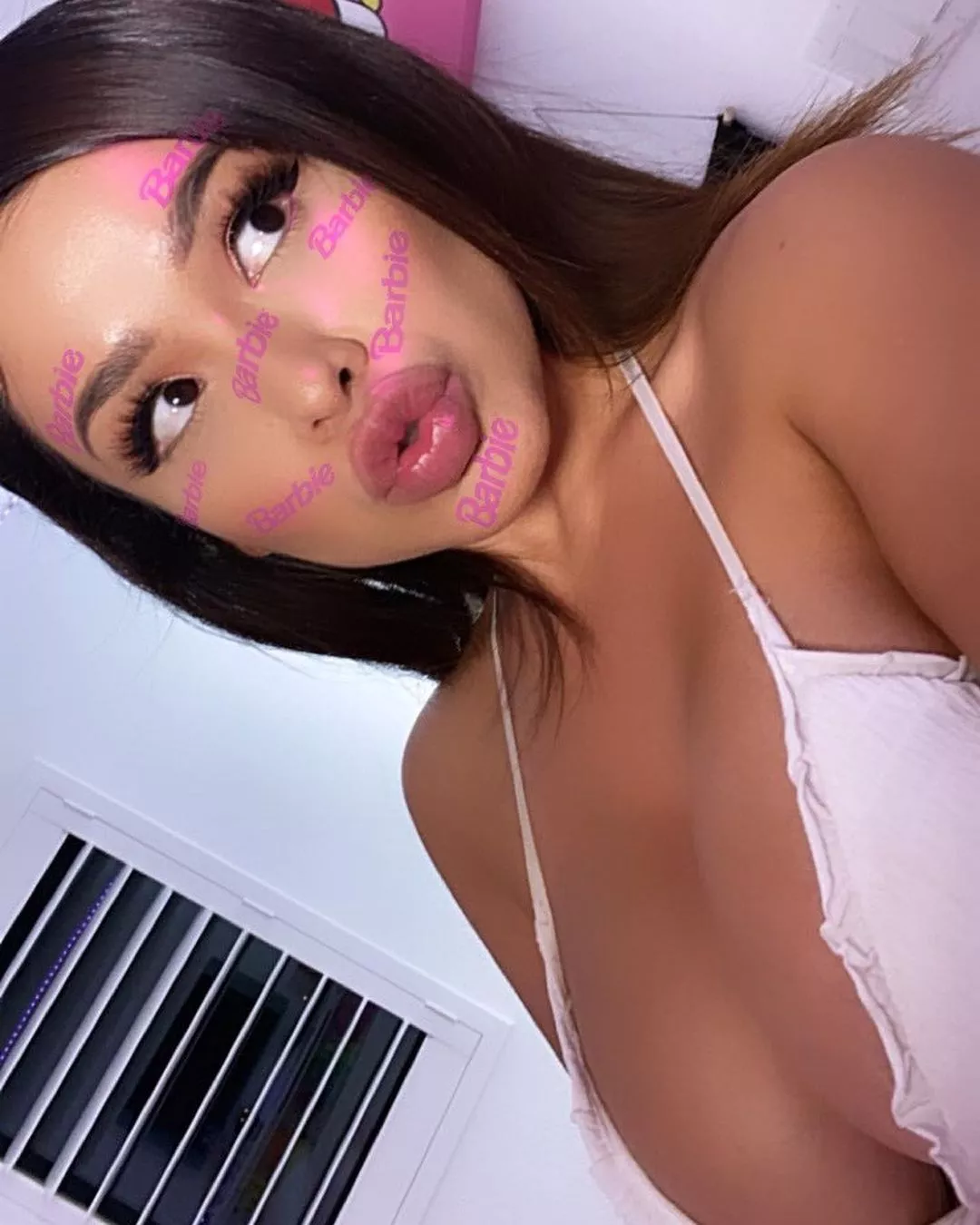 Does this actually make you Horny 😍 😍 posted by Bebe_bonnet