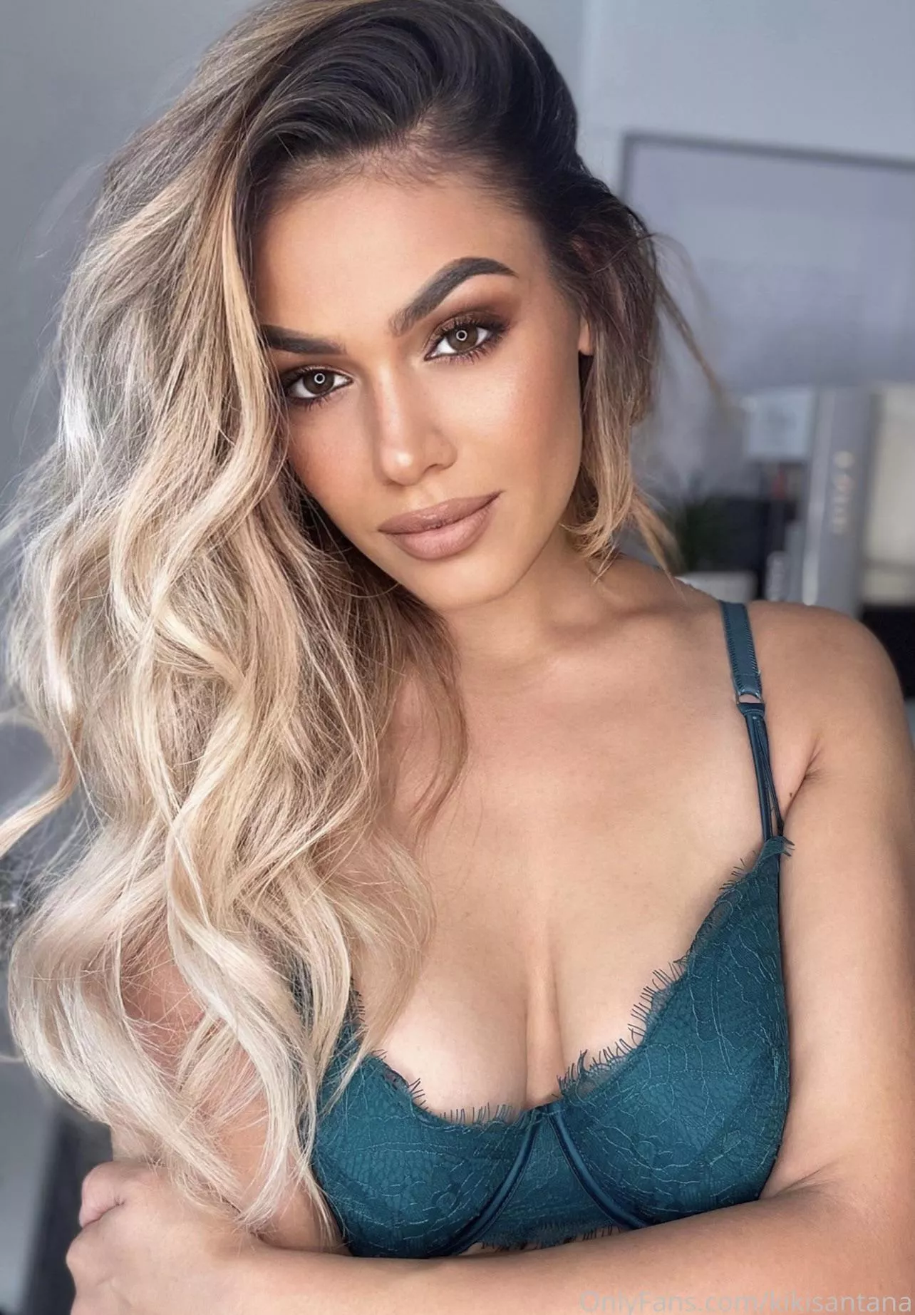 Does this colour look good on me? posted by KikiSantana20