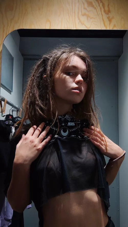 does this lback thing suti me? by woofreferee