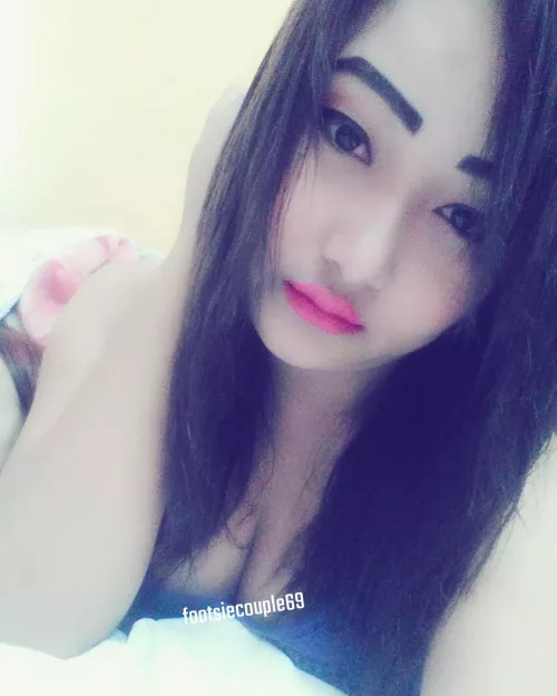 Does this pass as makeup? First post here by FootsieCouple69