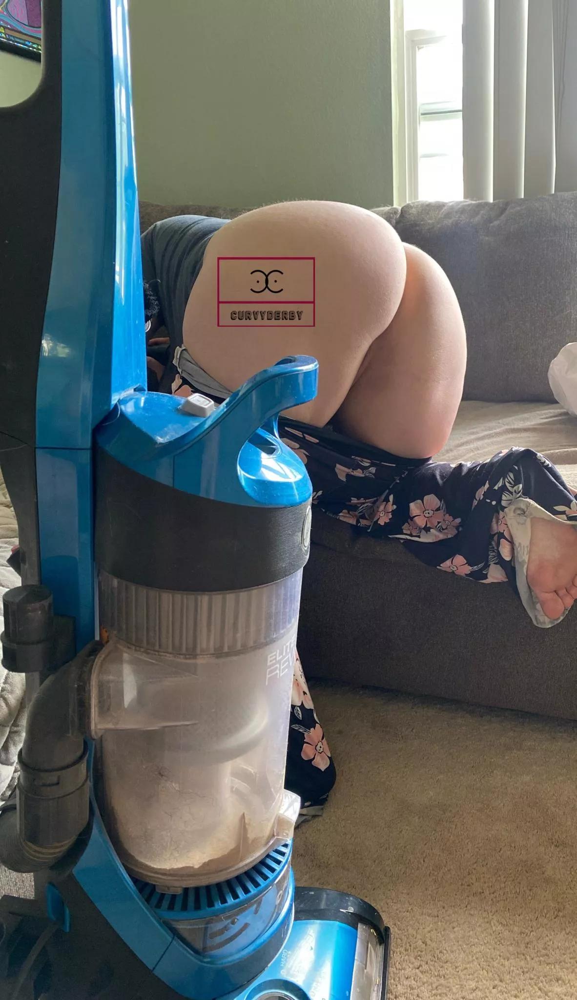 Does your girl look this good while doing the housework?? I doubt it posted by ScruUMmptious