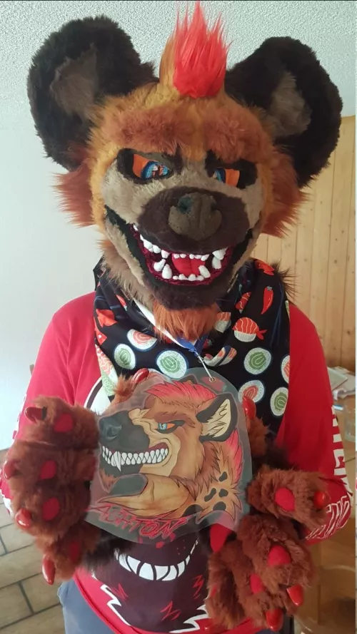 doing a lil advertisement for natas_arts (on twitter) badges! He does amazing, gnarly&snarly badges! :D by FireHyena