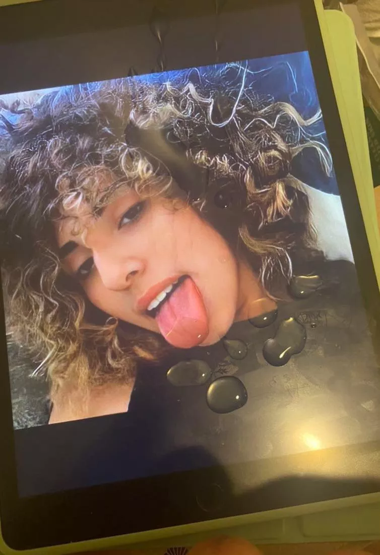 Doing cheap tributes and deliveries rn (18 M) (6.5 in)dm me posted by ChinoLS_