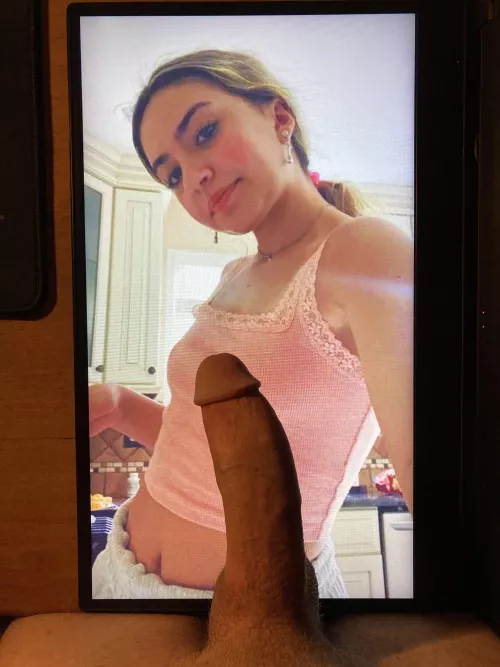 Doing hs girls, college girls, and gf’s. Kik: maybefbiguy by maybefbiguy21