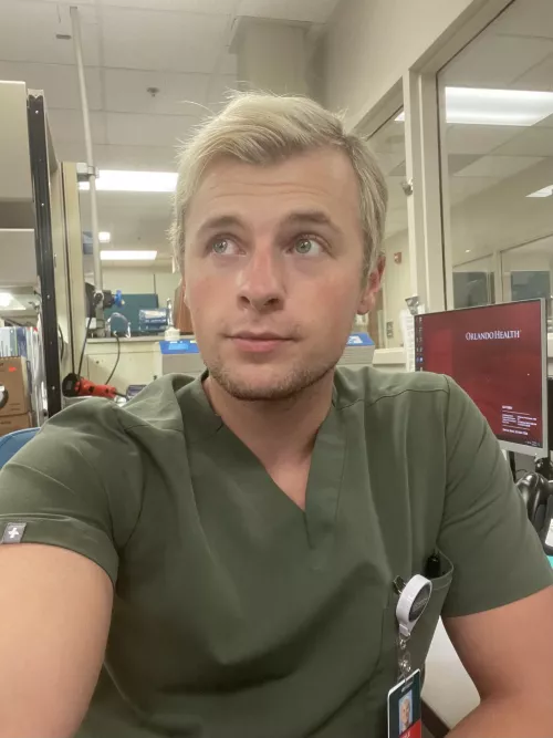 Doing scrub things by Brittleskittles7