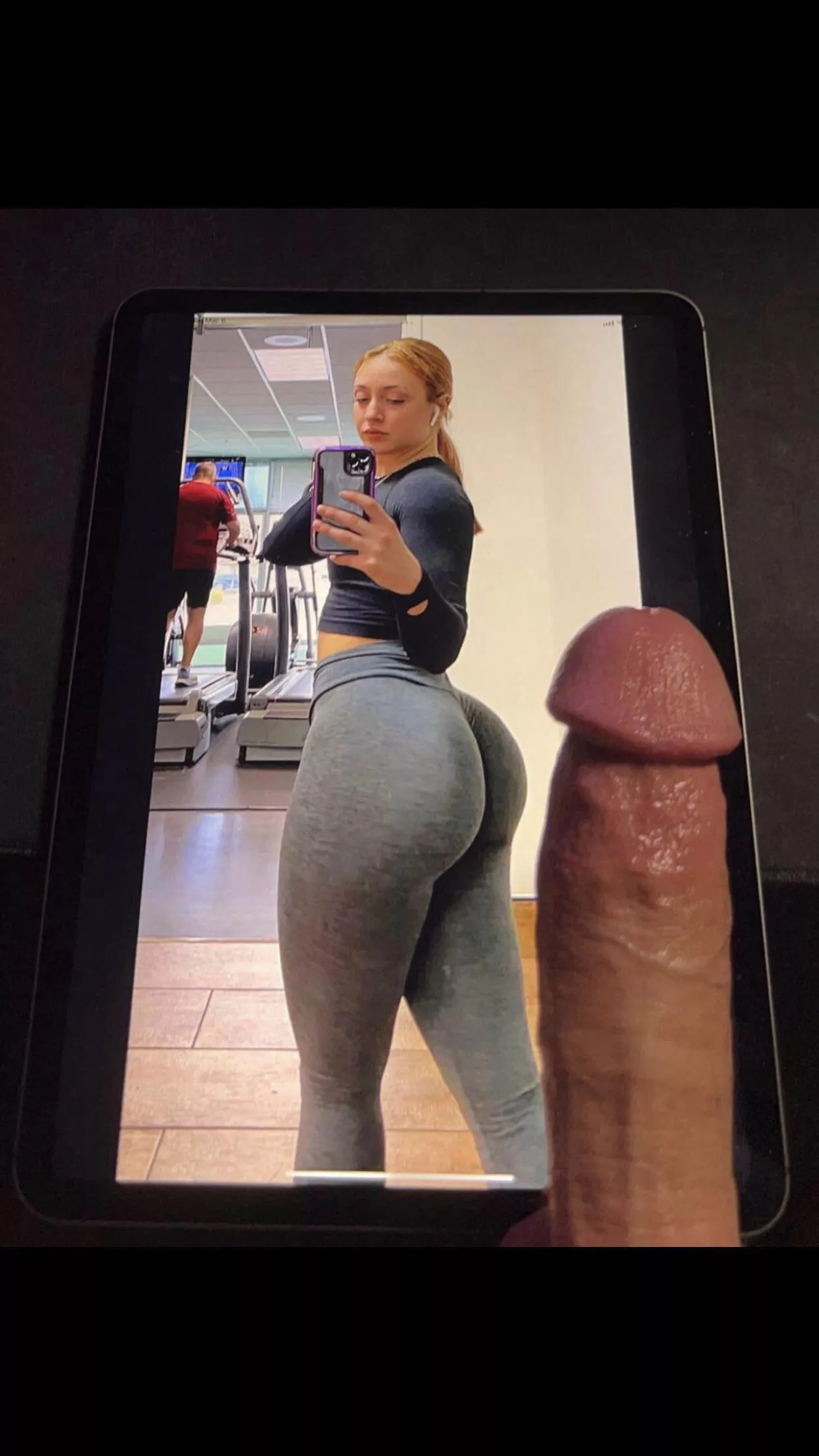 Doing tribs dm me posted by Hockey11dude