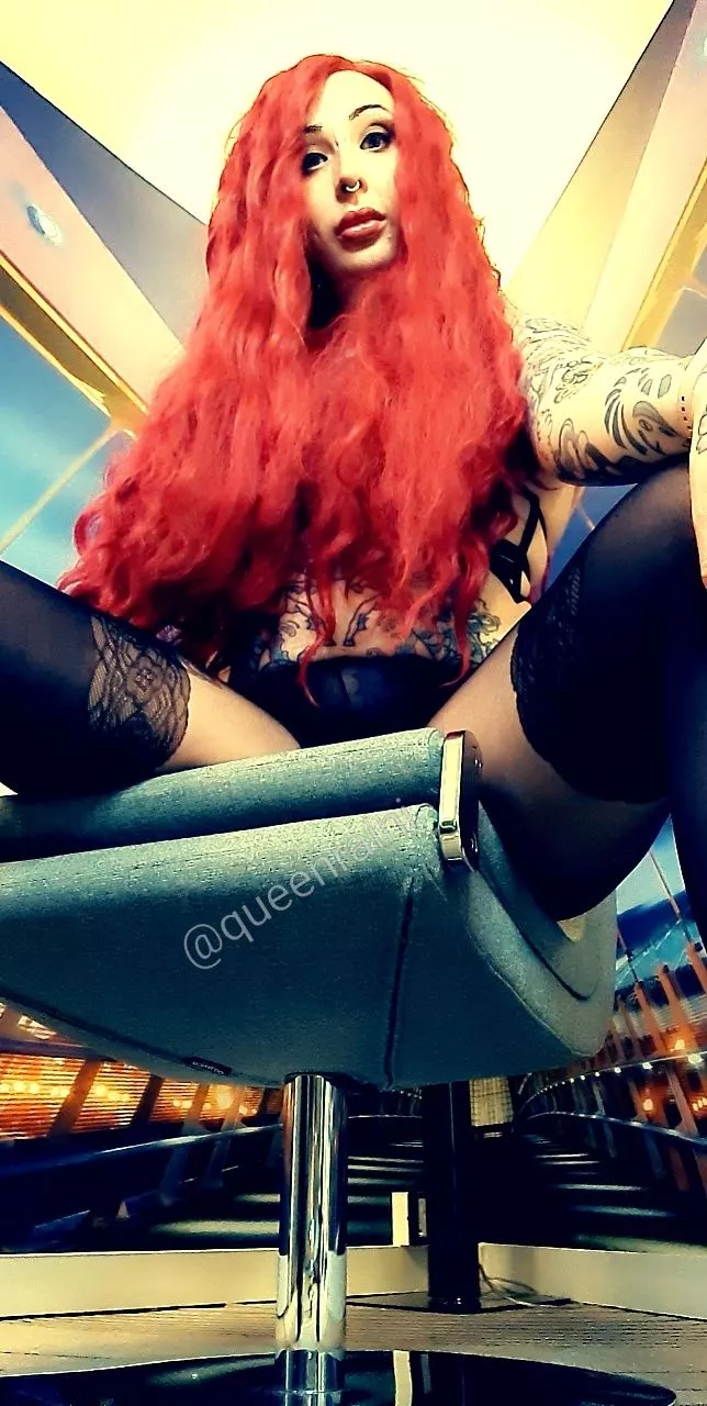 [domme] Are you ready to worship me? posted by QueenRaini-